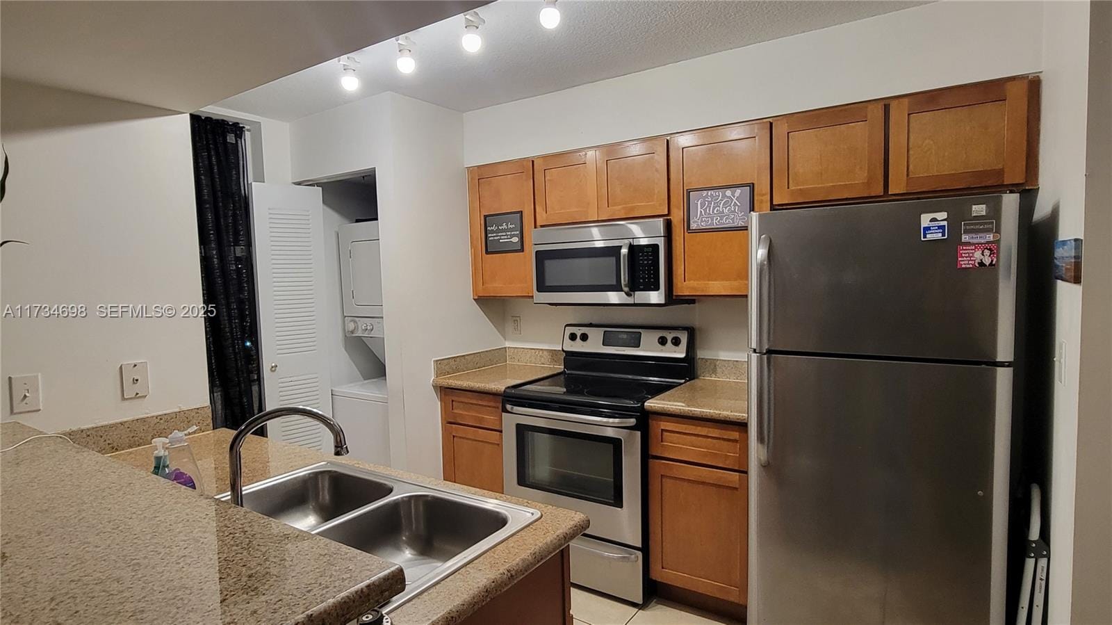 219 NW 12th Avenue 1004, Miami, FL 33128 photo 3