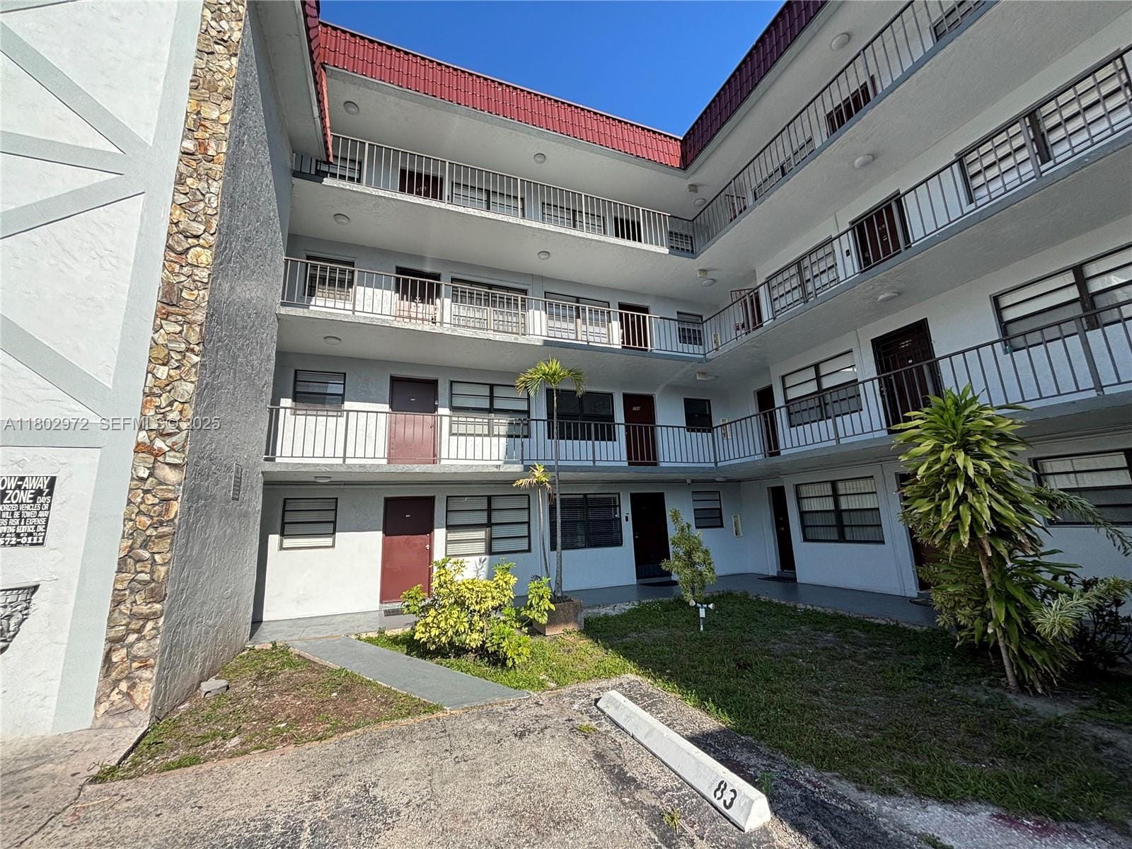 1335 W 68th Street 309, Hialeah, FL 33014 photo 2