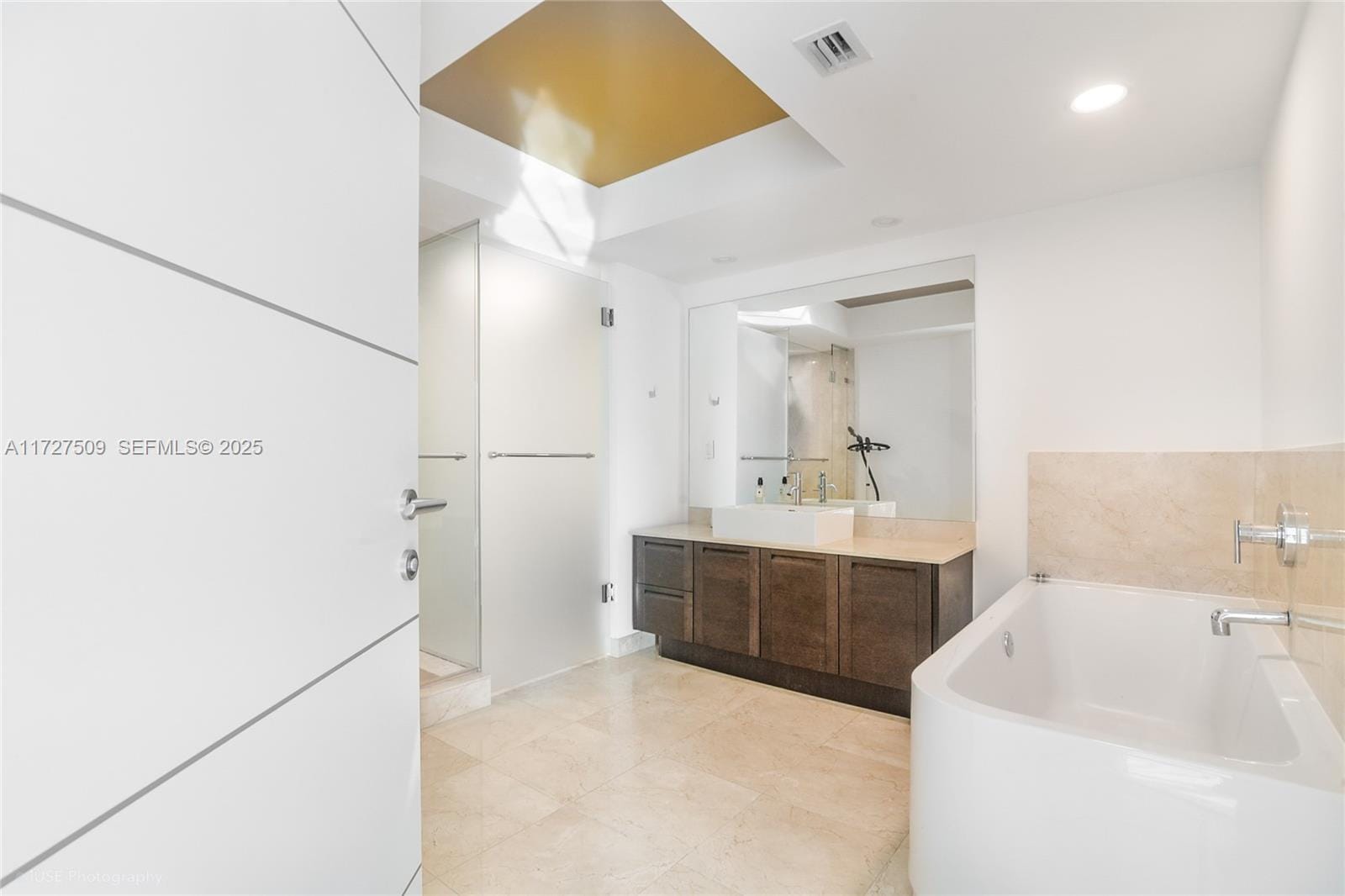 250 Sunny Isles Boulevard 3-1806, Sunny Isles Beach, FL 33160 photo 15