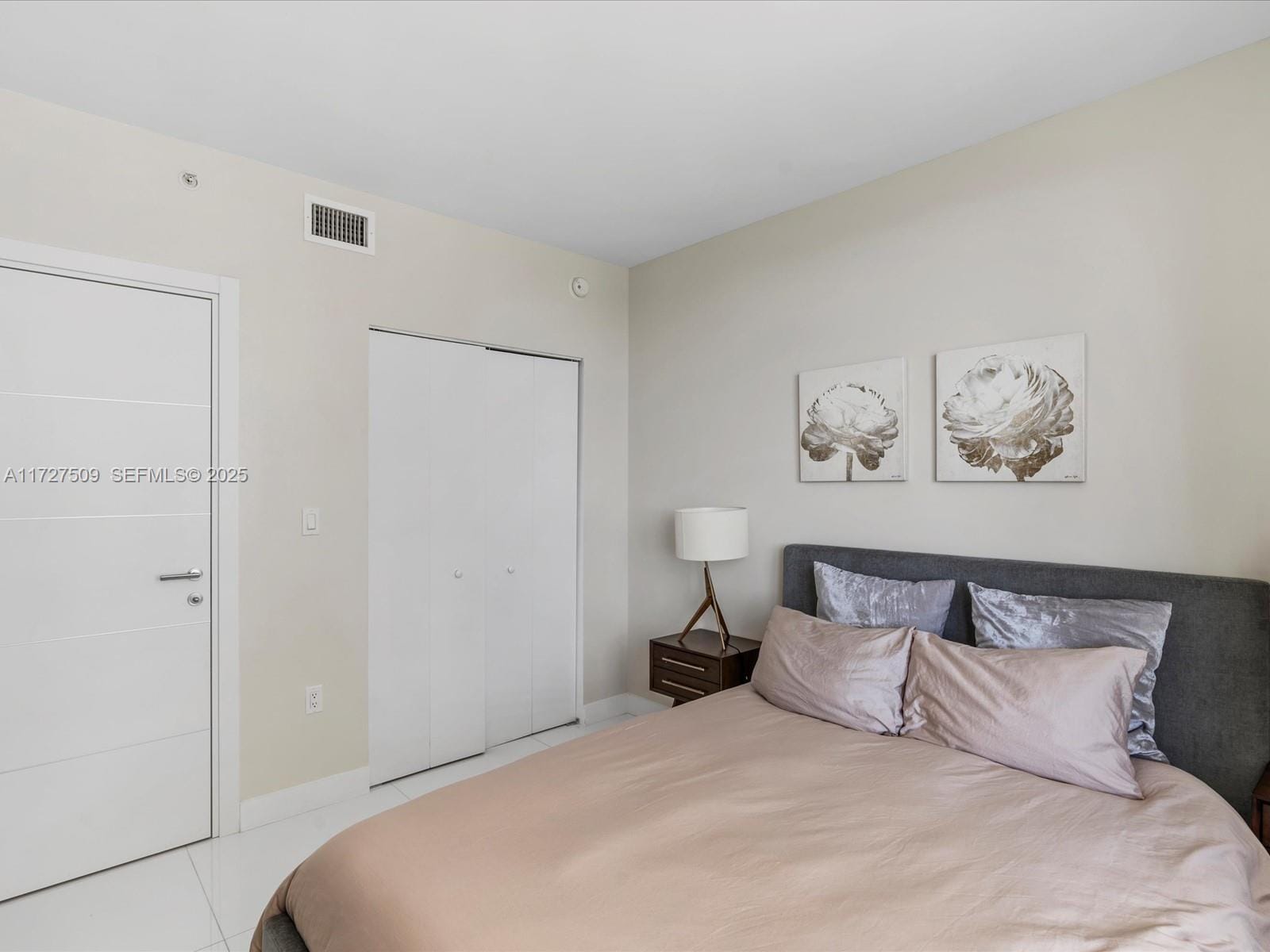 250 Sunny Isles Boulevard 3-1806, Sunny Isles Beach, FL 33160 photo 18