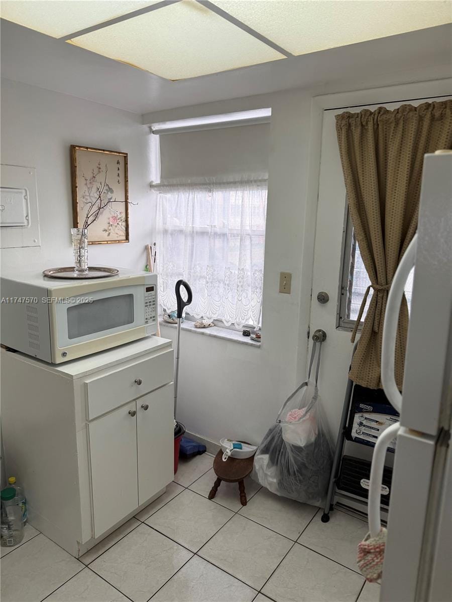 18555 NE 14th Avenue 618 — photo 5
