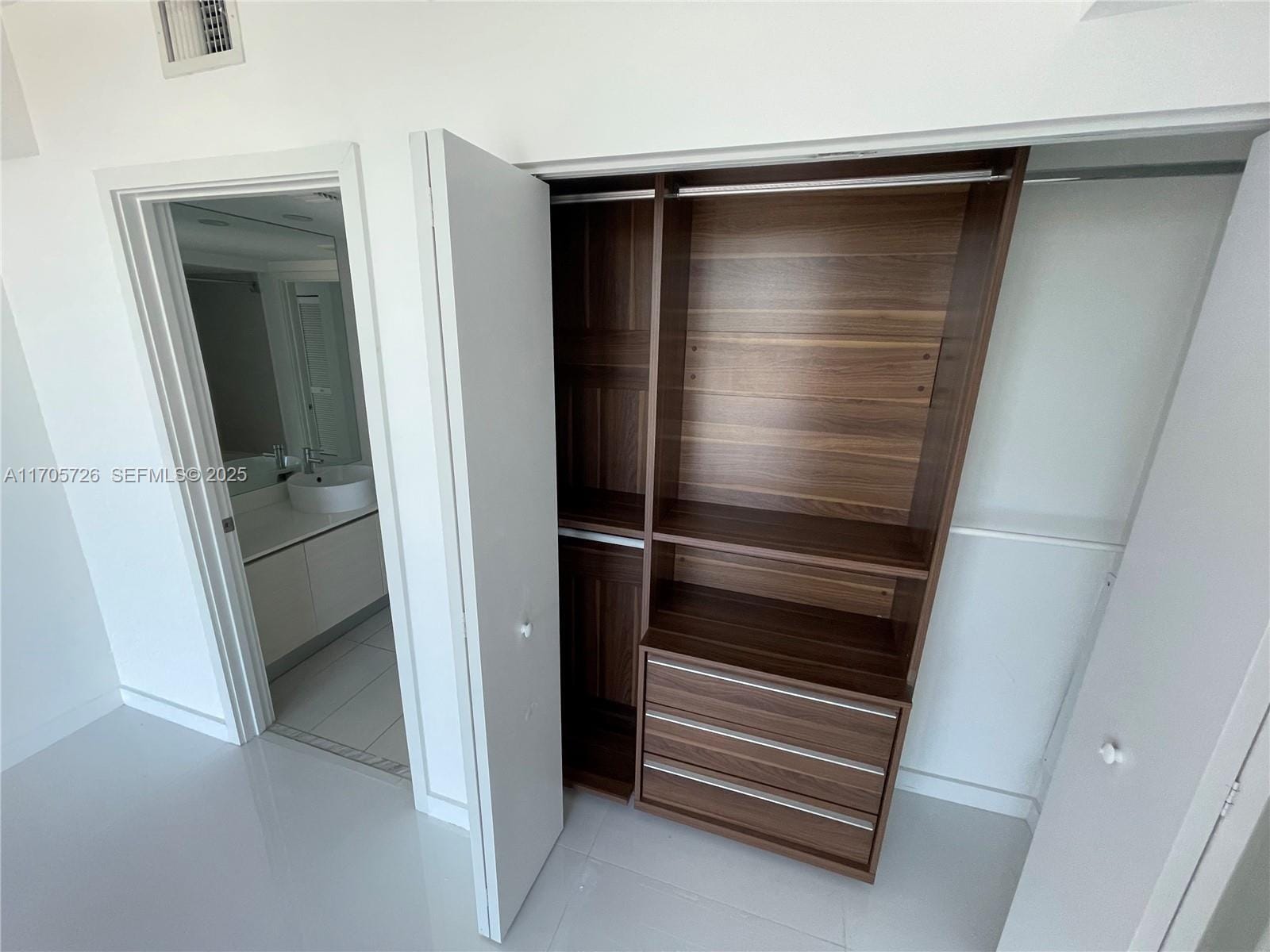 4250 Biscayne Boulevard 1104 — photo 7