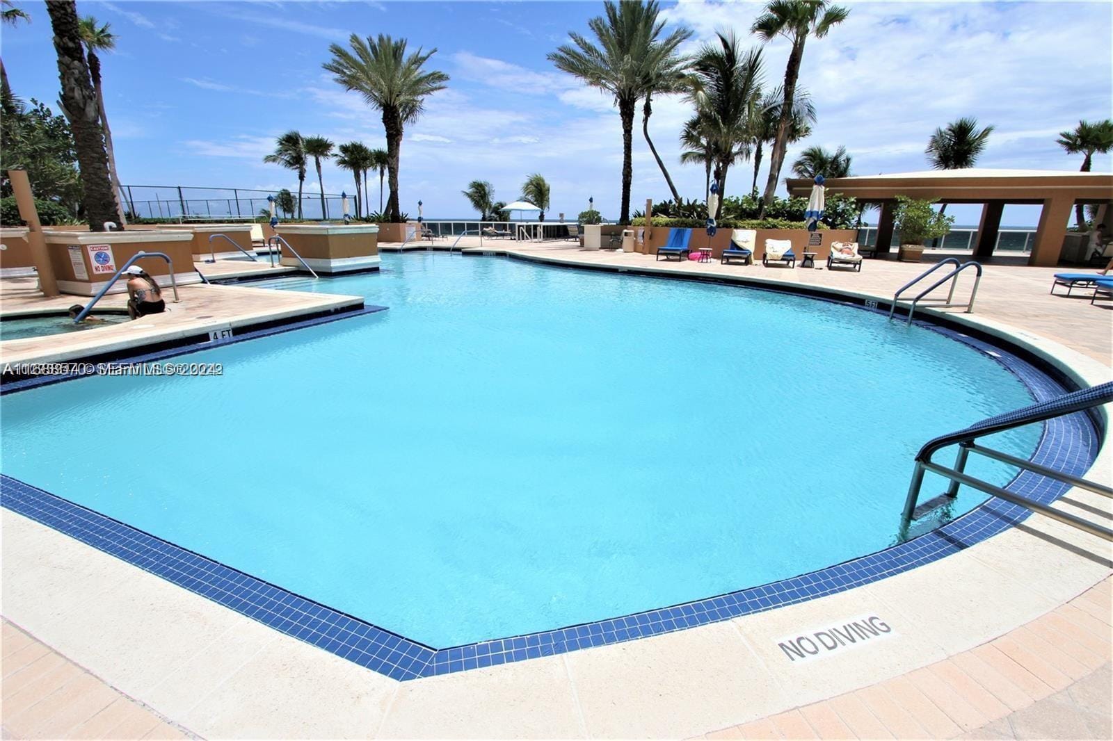 17555 Collins Avenue 2502, Sunny Isles Beach, FL 33160 photo 12