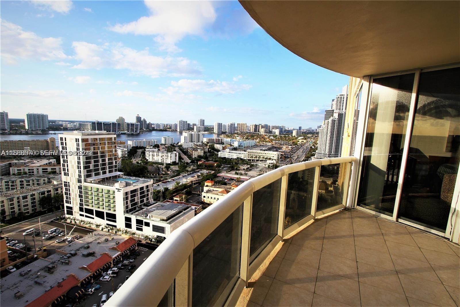 17555 Collins Avenue 2502, Sunny Isles Beach, FL 33160 photo 4