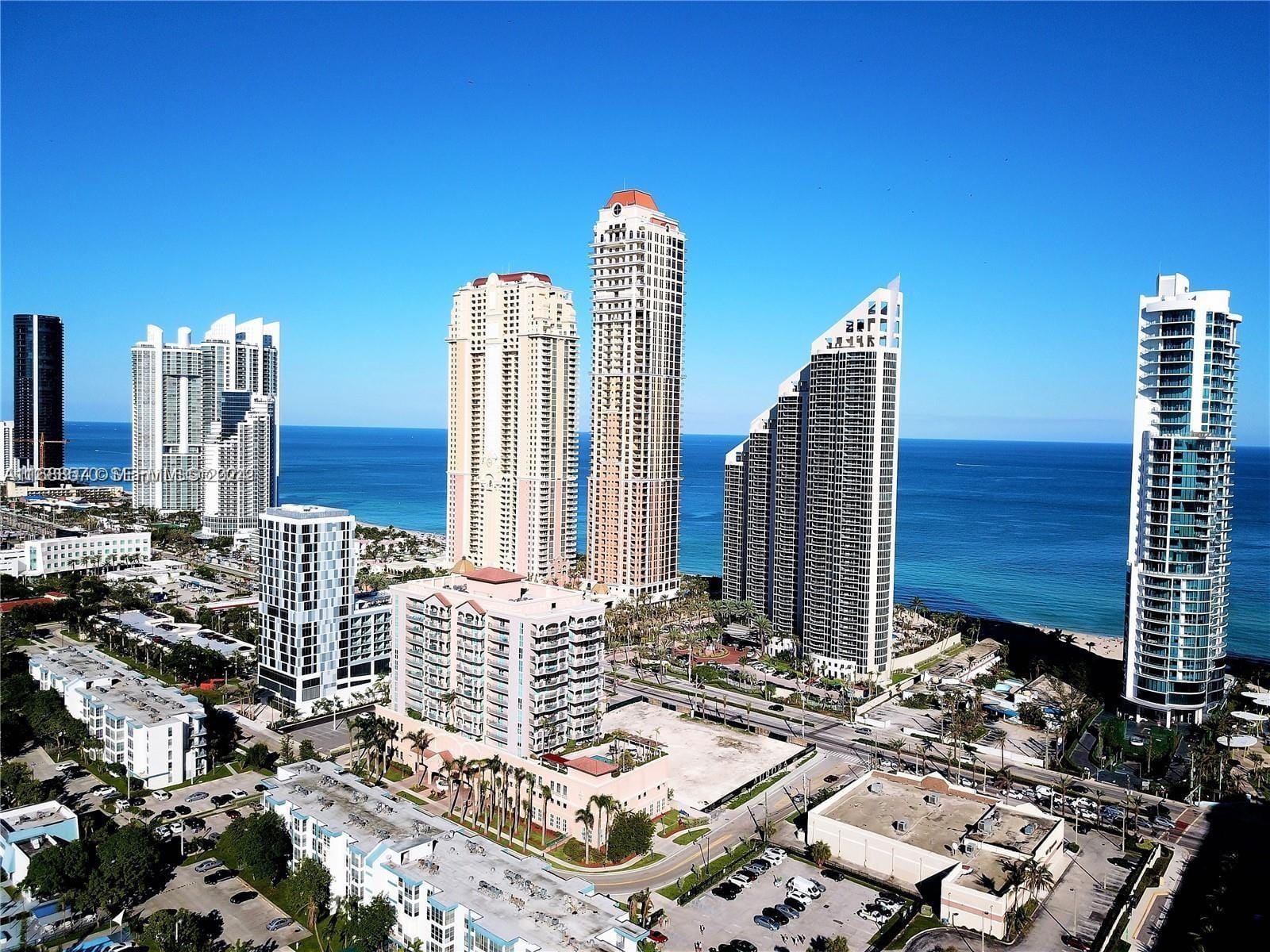 17555 Collins Avenue 2502, Sunny Isles Beach, FL 33160 photo 9