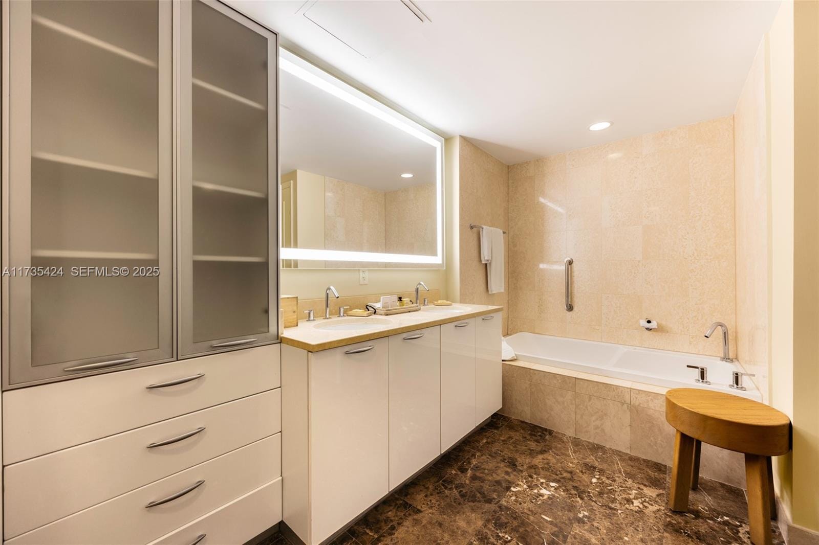 505 N Fort Lauderdale Beach Boulevard 222, Fort Lauderdale, FL 33304 photo 17