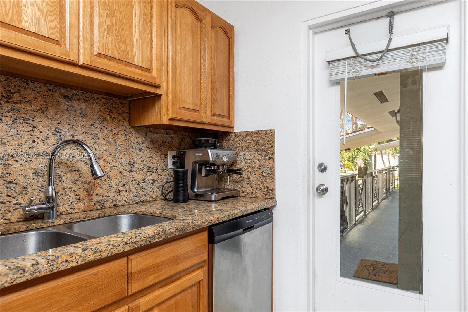 81 Edgewater Drive 203, Coral Gables, FL 33133 photo 11