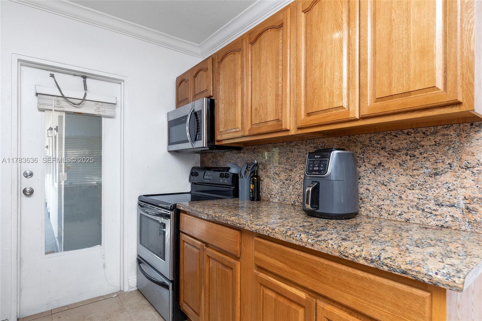 81 Edgewater Drive 203, Coral Gables, FL 33133 photo 12