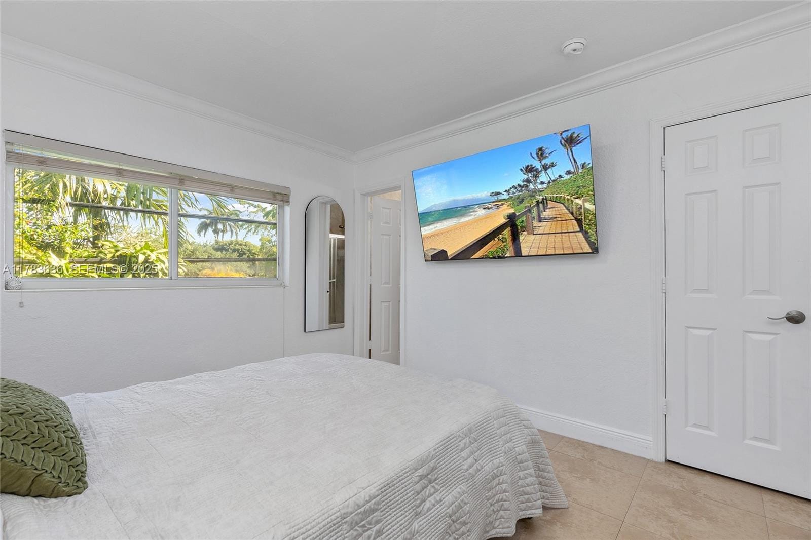 81 Edgewater Drive 203, Coral Gables, FL 33133 photo 15