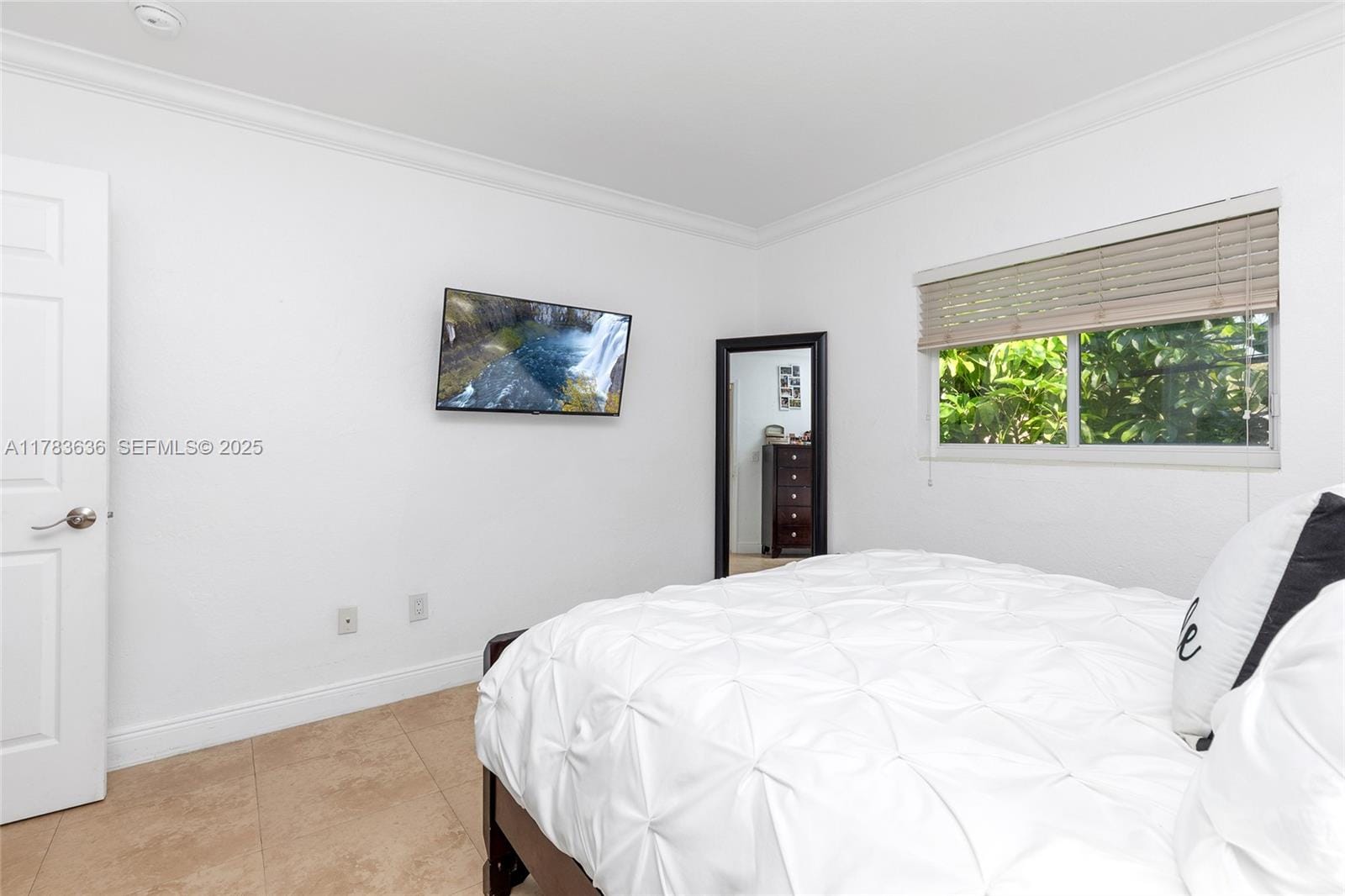 81 Edgewater Drive 203, Coral Gables, FL 33133 photo 19