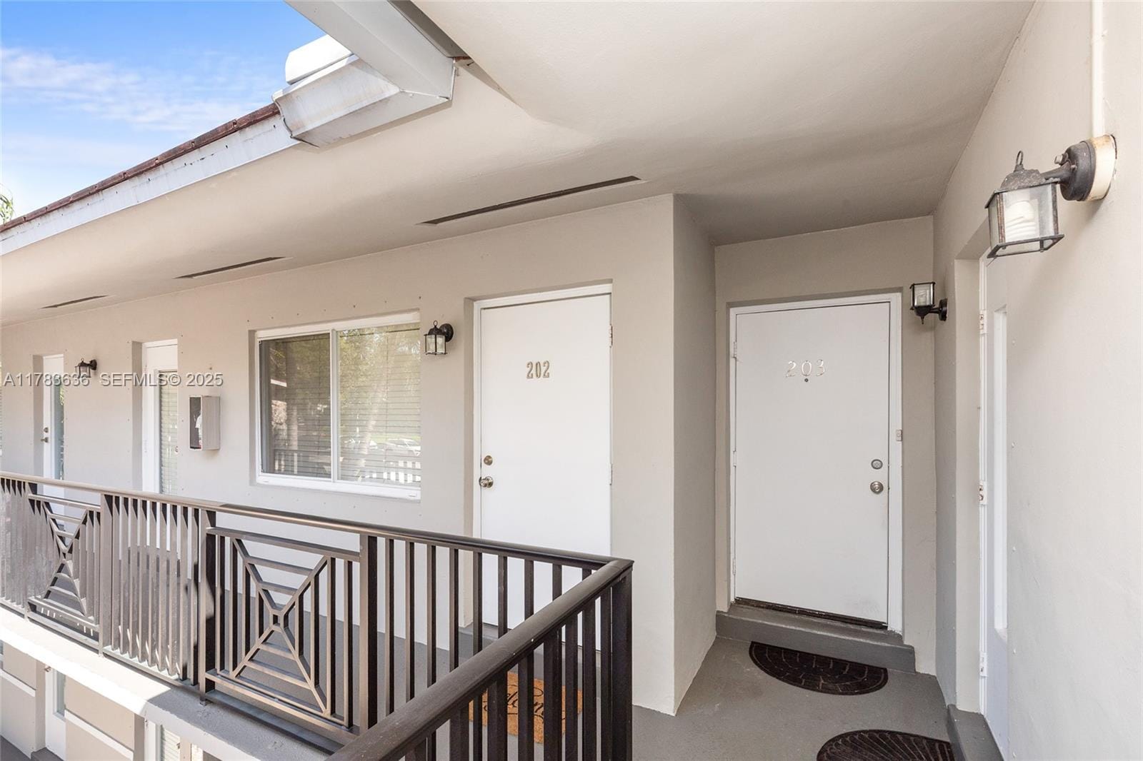 81 Edgewater Drive 203, Coral Gables, FL 33133 photo 21