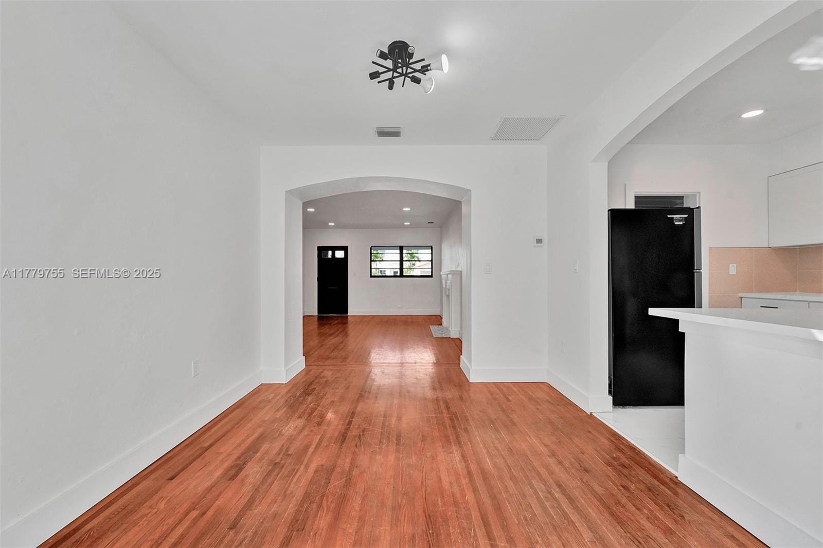 9173 Byron Avenue, Surfside, FL 33154