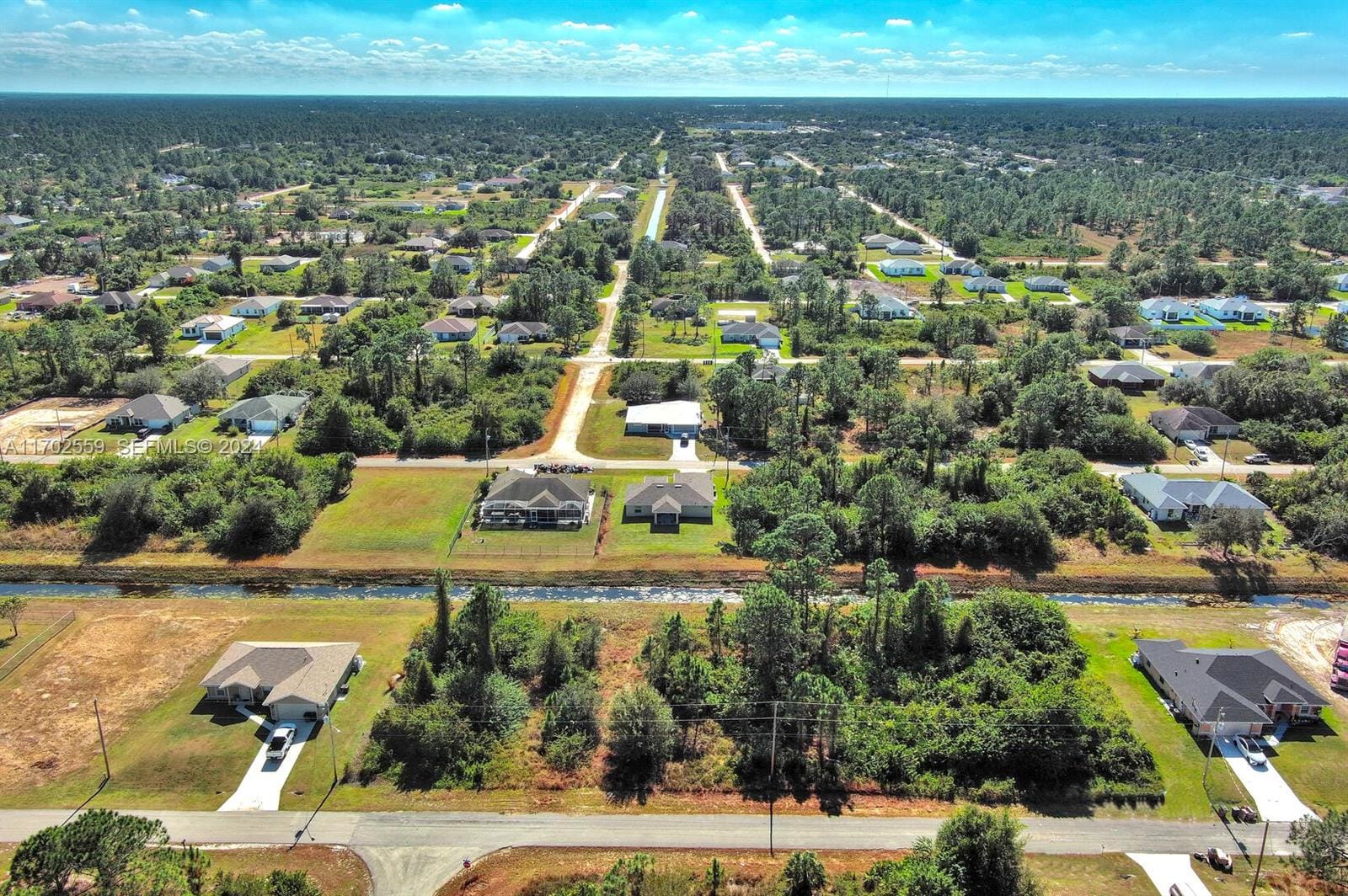 844 Carbon Street E, Lehigh Acres, FL 33974 photo 13