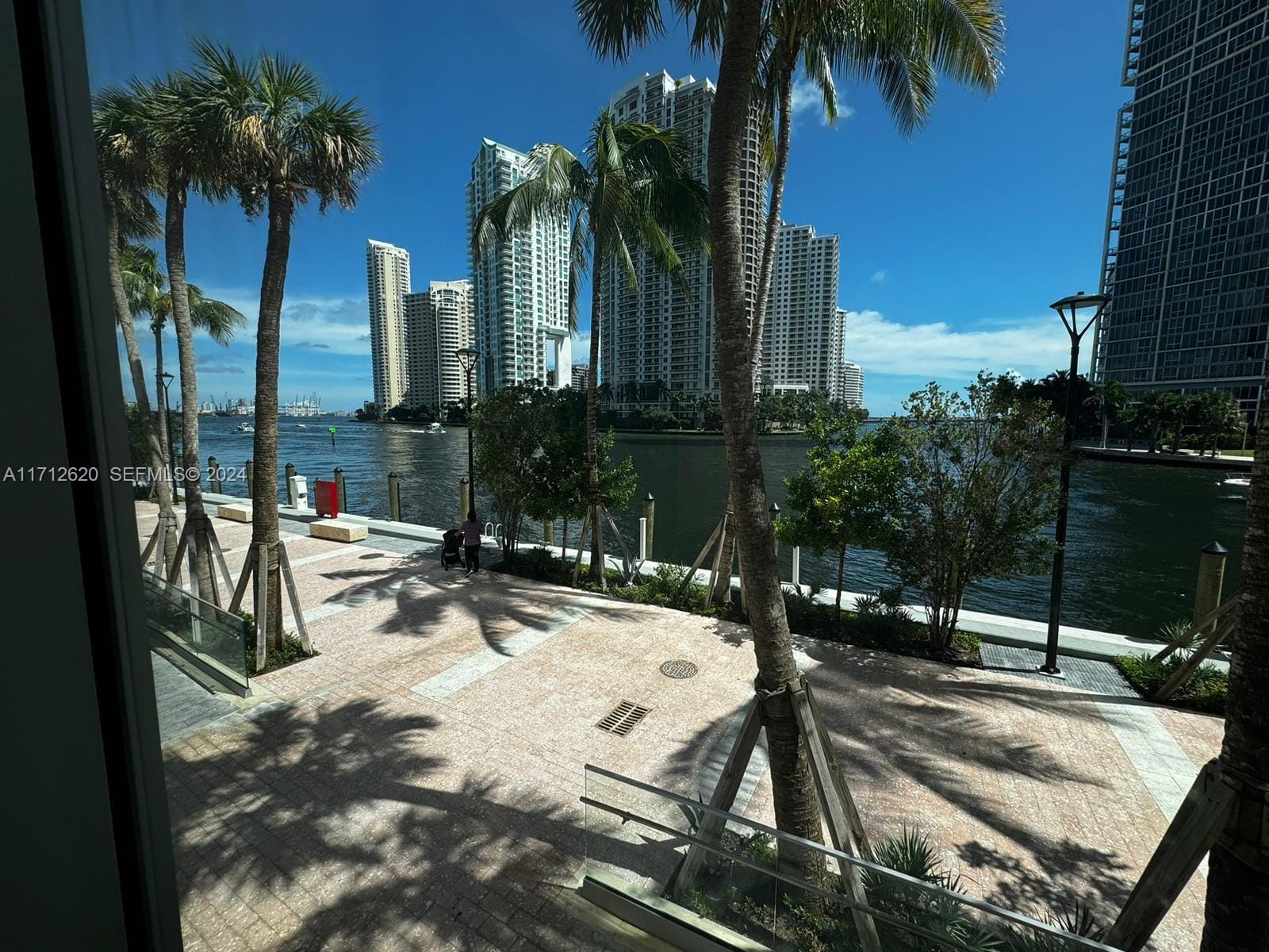 300 Biscayne Boulevard Way 1806 — photo 8