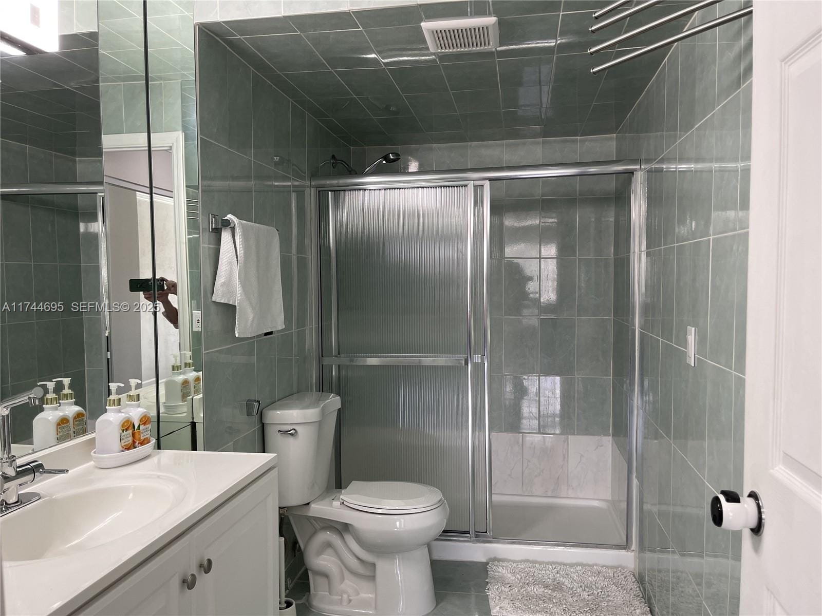 200 178th Drive 609, Sunny Isles Beach, FL 33160 photo 16