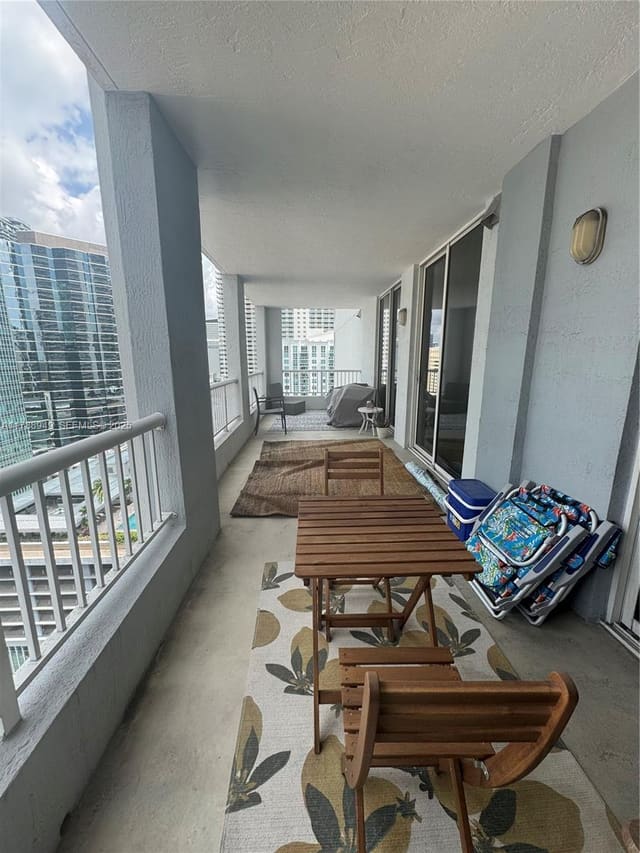170 SE 14th Street 2407, sold in The Sail, Miami, FL