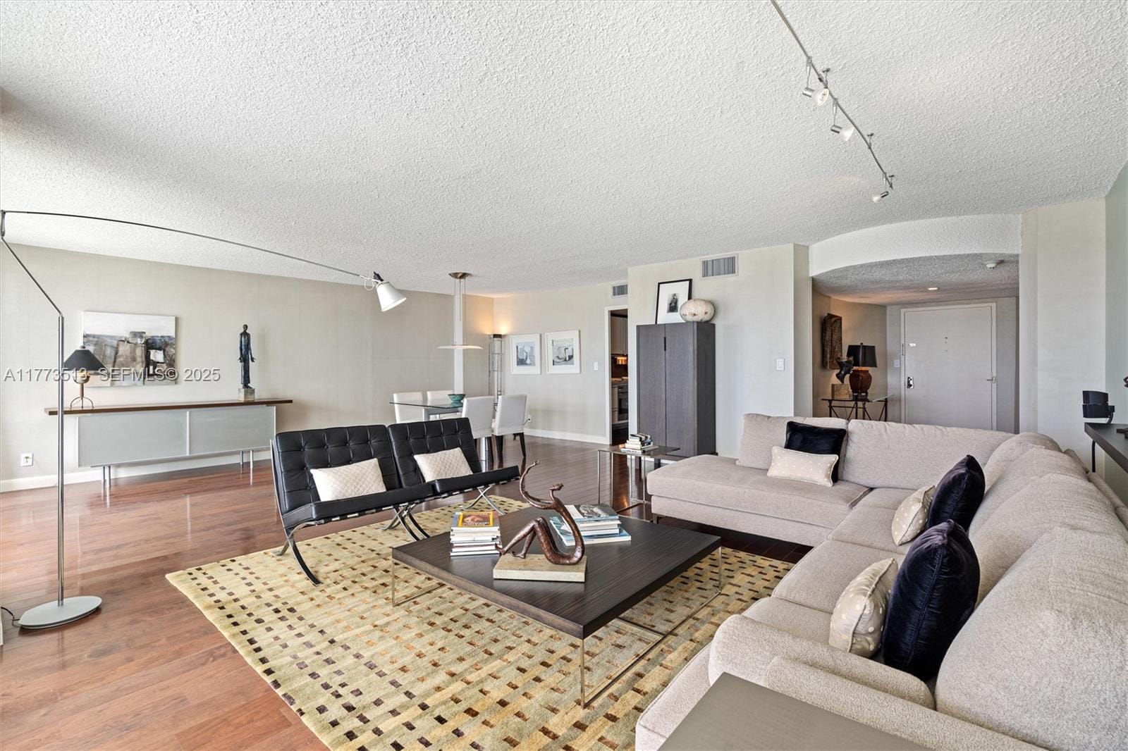 2100 S Ocean Lane 805 — photo 8
