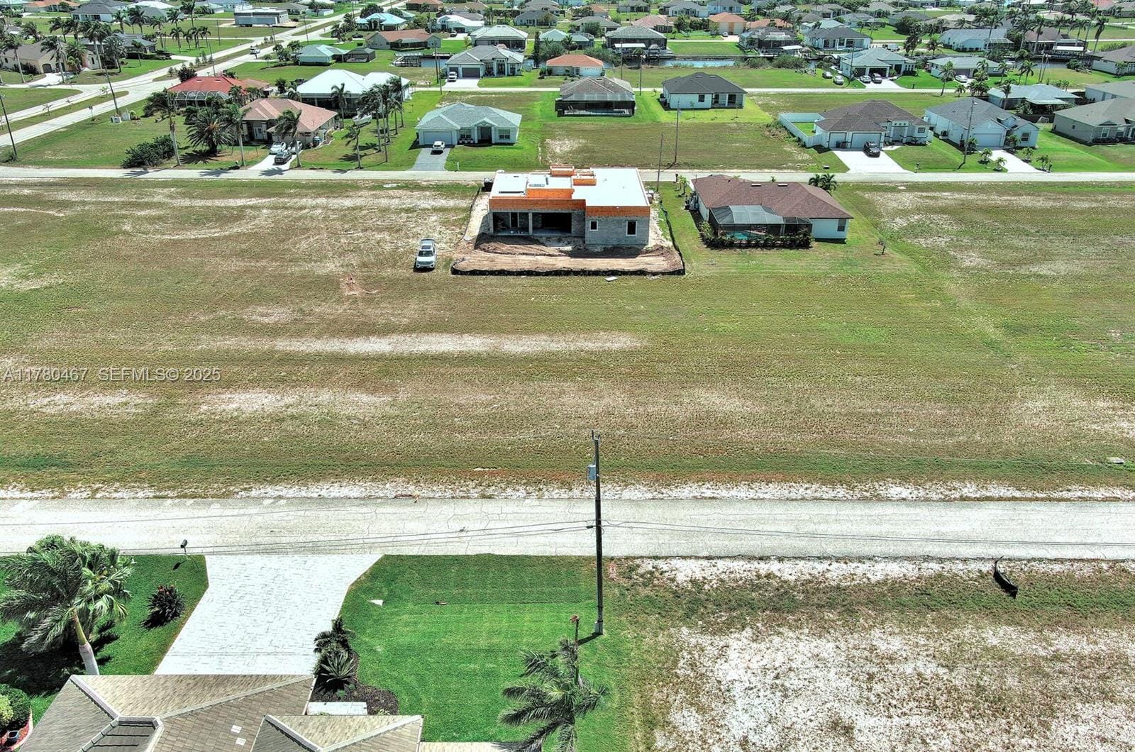 1037 NW 37th Place, Cape Coral, FL 33993 photo 13