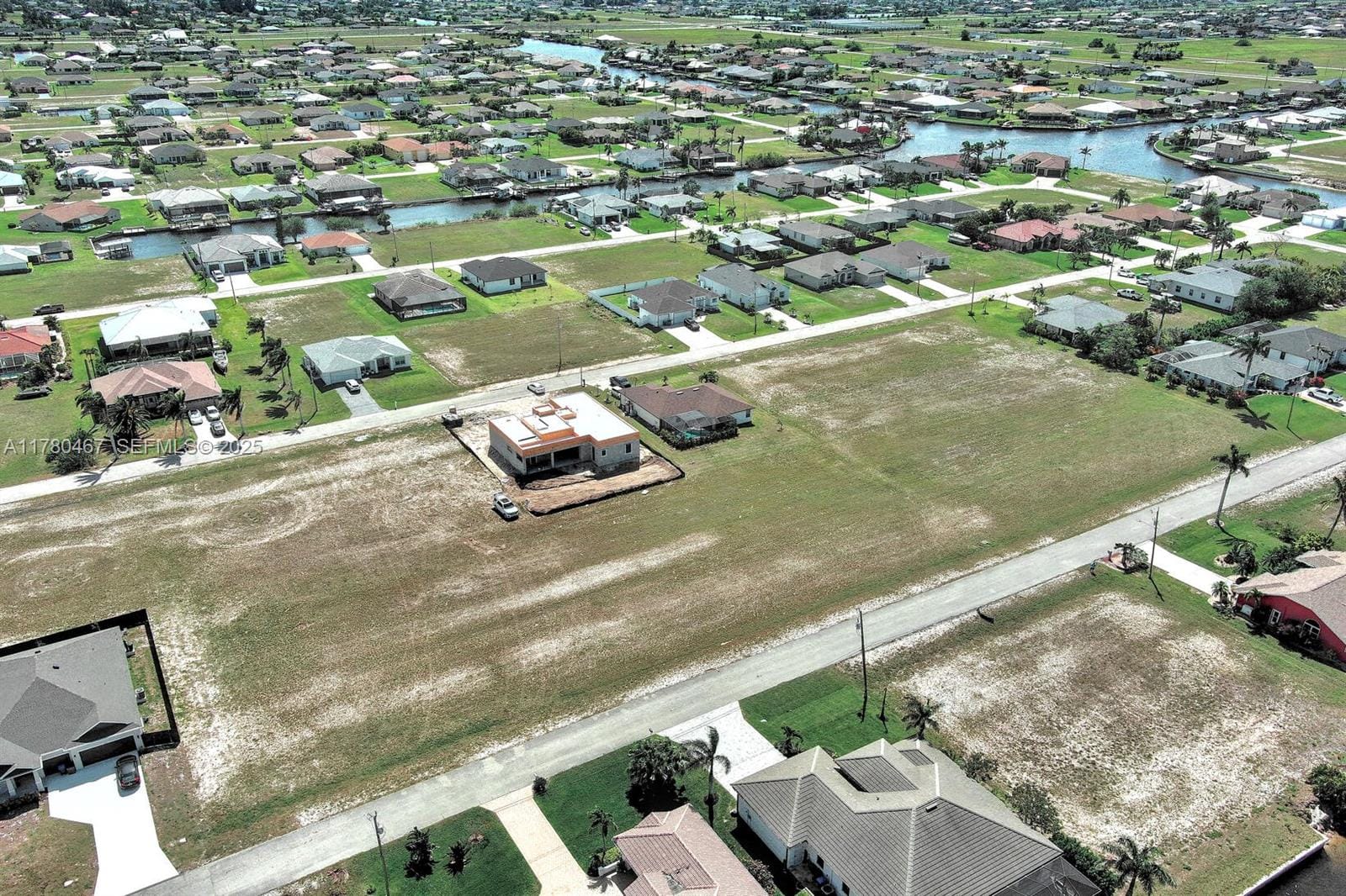 1037 NW 37th Place, Cape Coral, FL 33993 photo 17