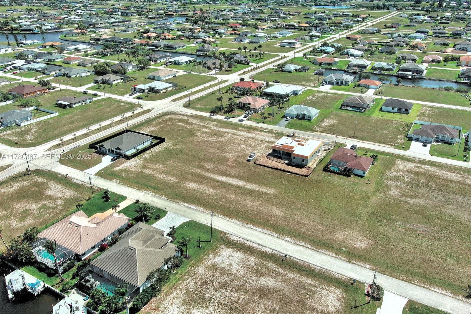1037 NW 37th Place, Cape Coral, FL 33993 photo 21
