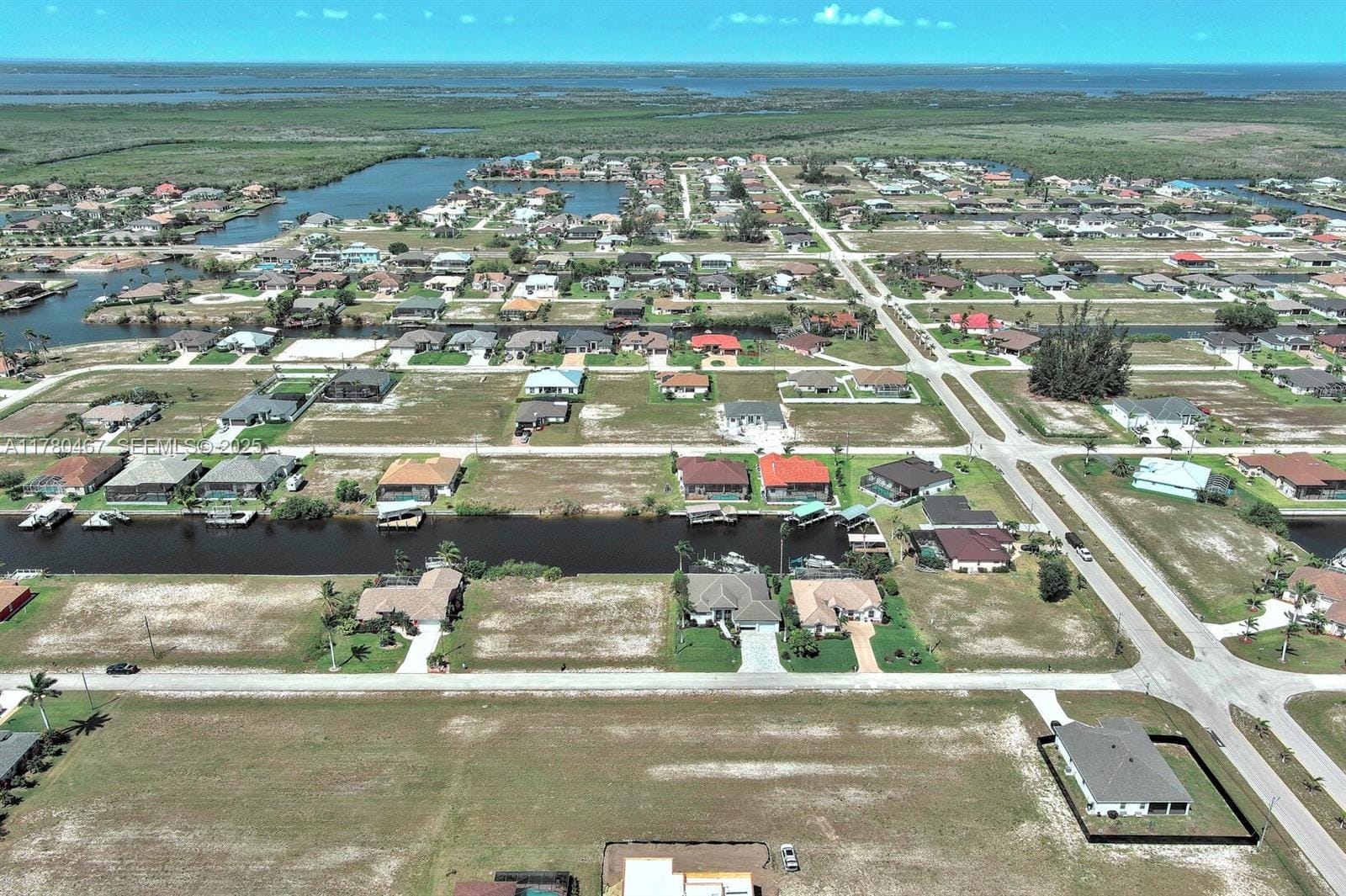 1037 NW 37th Place, Cape Coral, FL 33993 photo 25