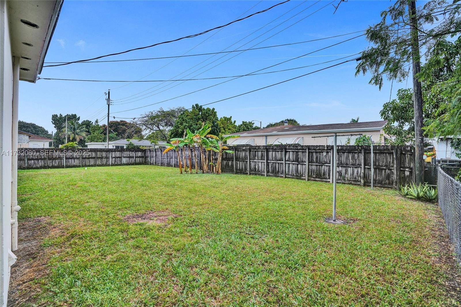 17400 NE 11th Court — photo 3
