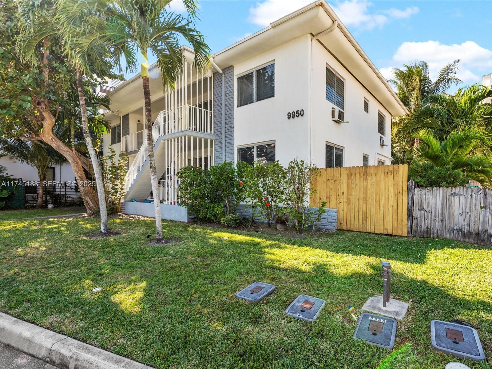 9950 E Bay Harbor Drive — photo 4