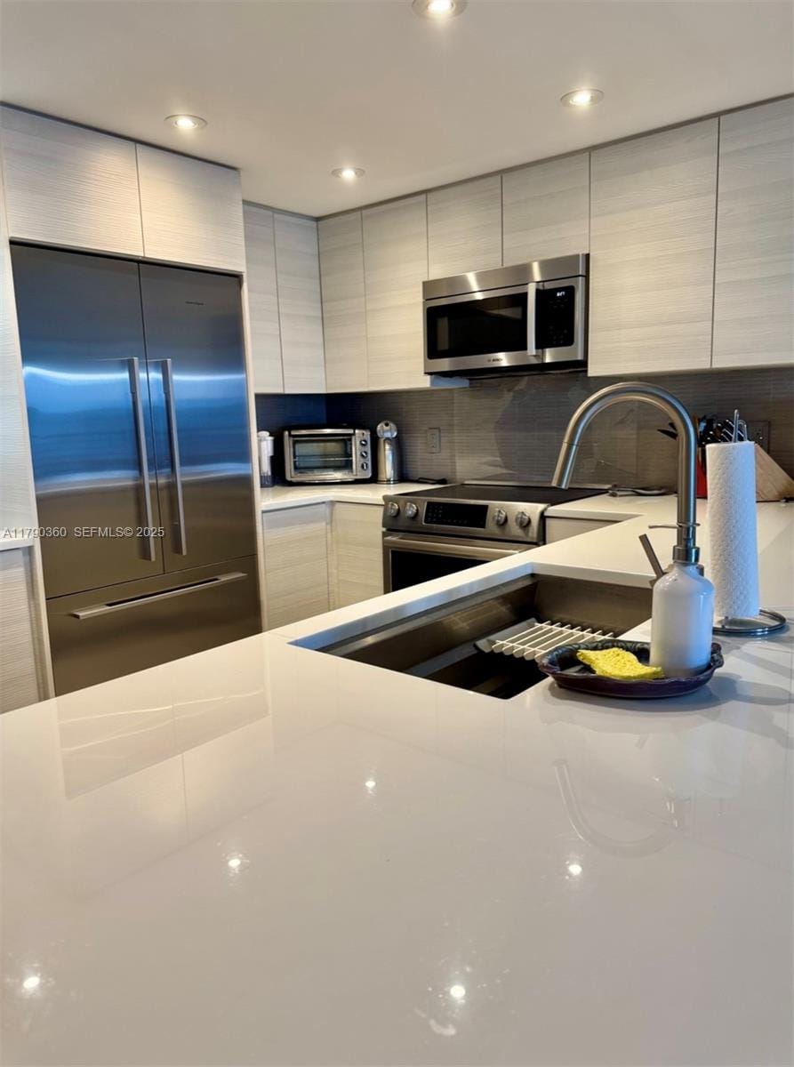3600 NE 170 Street Apt.D.400 — photo 11