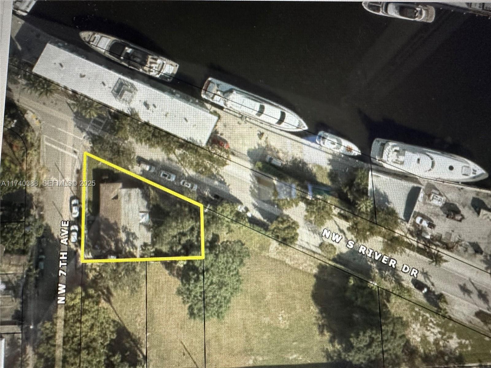 325 NW 7th Avenue, Miami, FL 33128, Miami