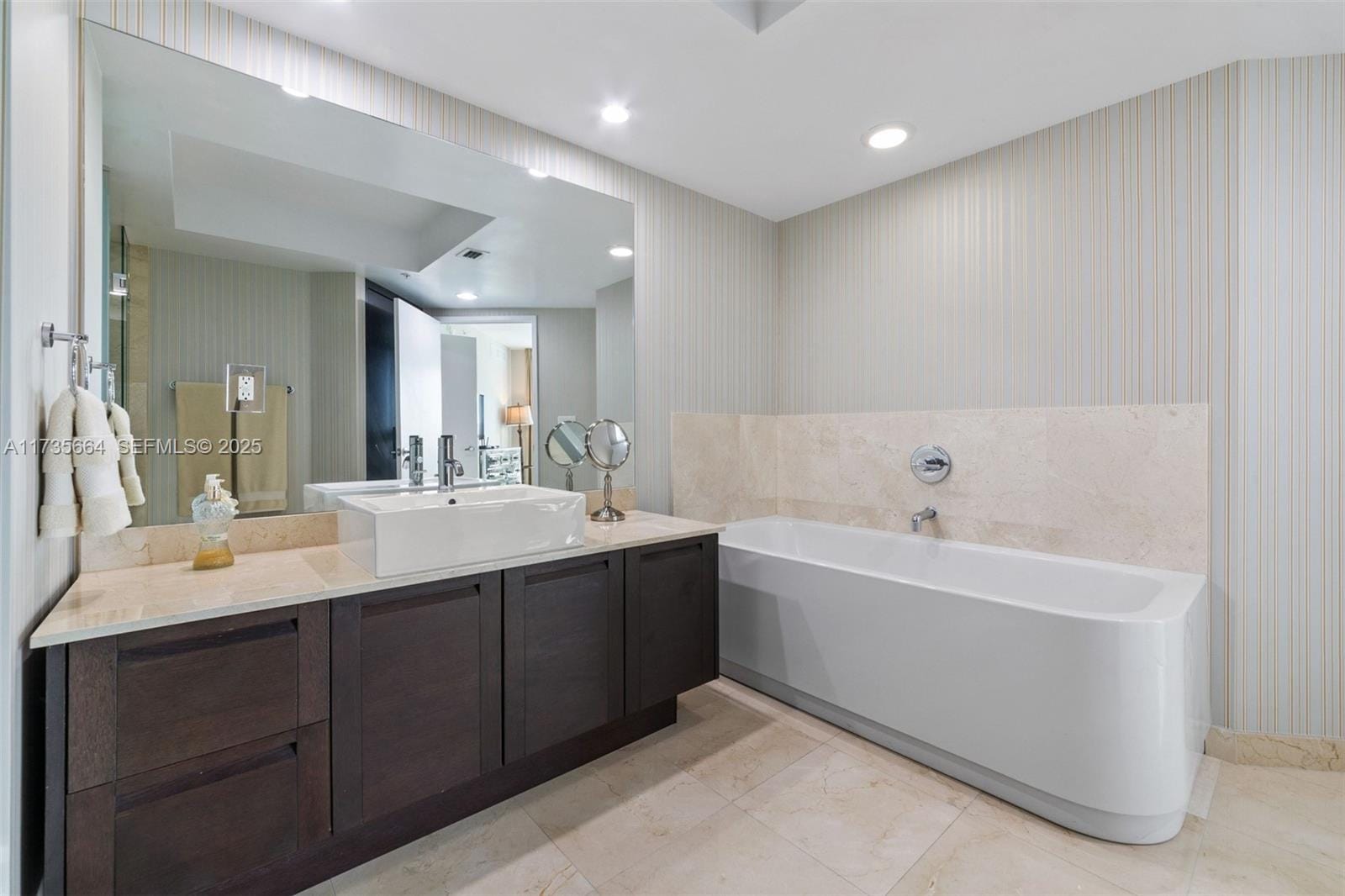 250 Sunny Isles Boulevard 3-1402, Sunny Isles Beach, FL 33160 photo 16