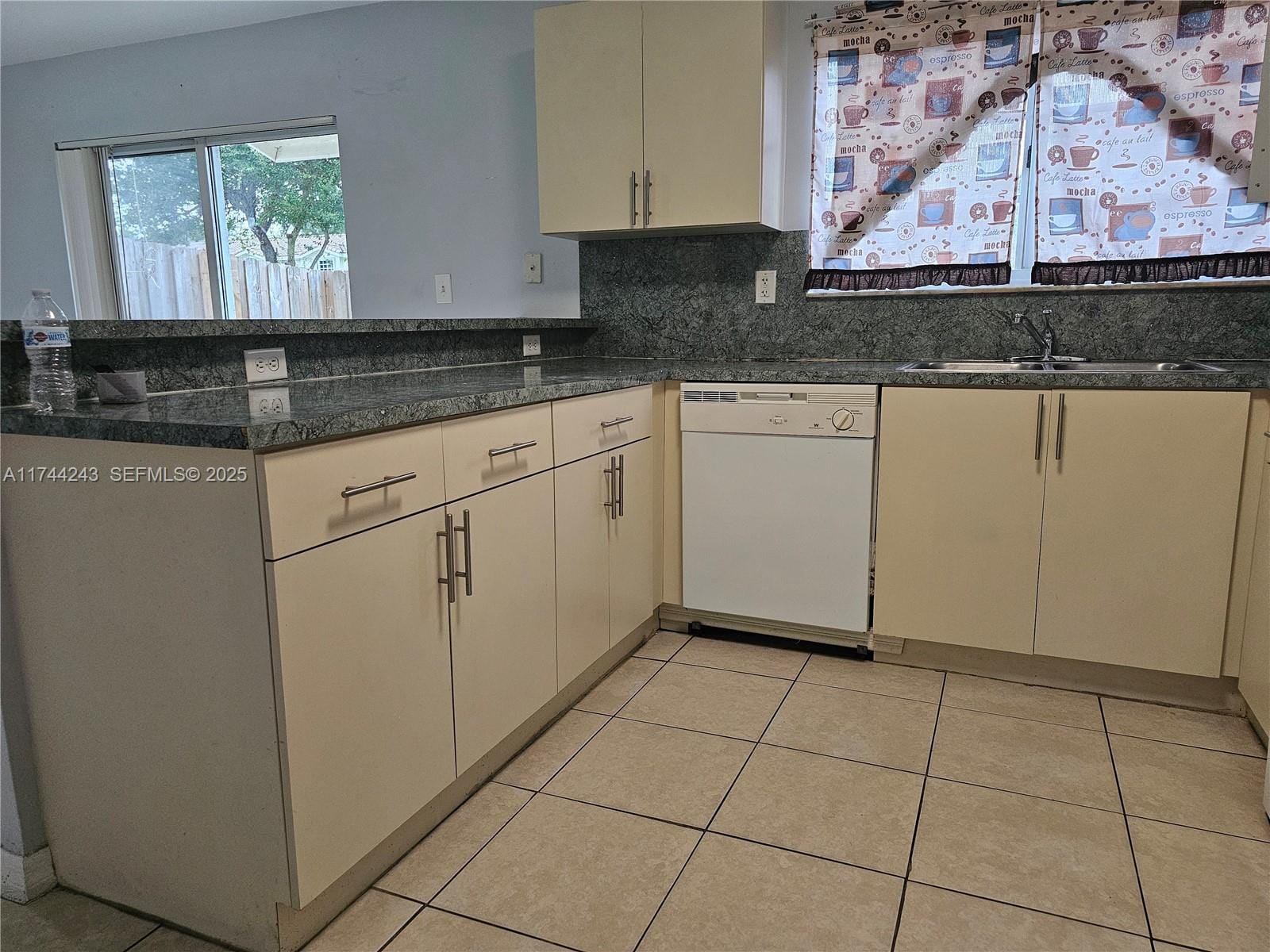 14122 SW 260th Street 103 — photo 3