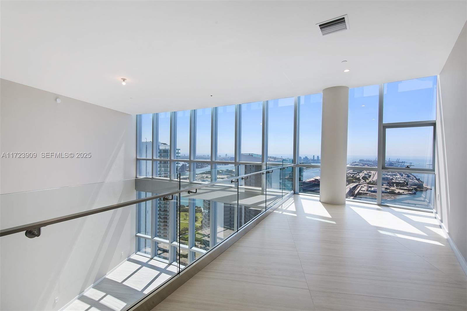 851 NE 1st Avenue PH 5411, Miami, FL 33132 photo 20