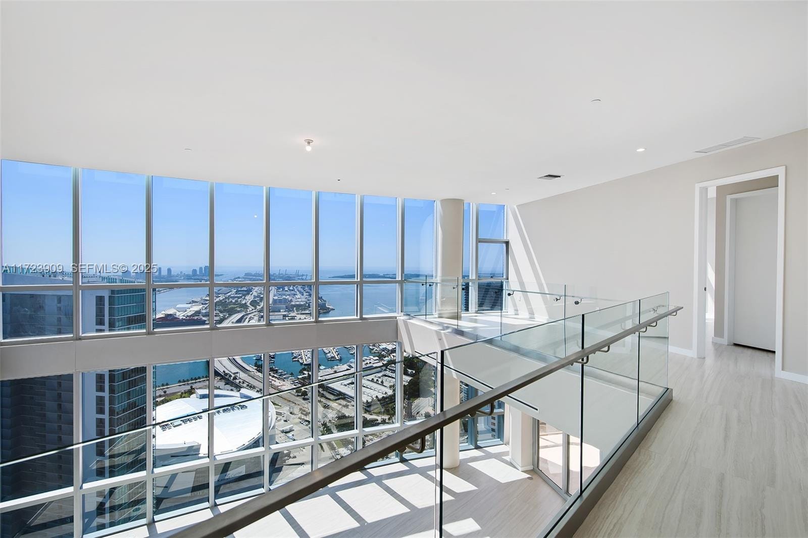 851 NE 1st Avenue PH 5411, Miami, FL 33132 photo 21