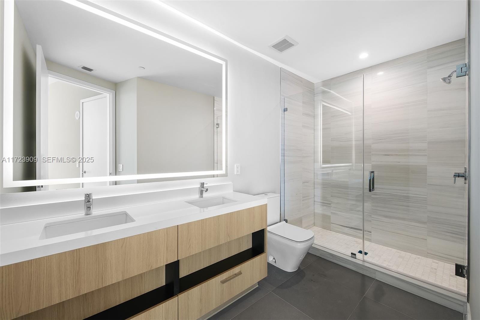 851 NE 1st Avenue PH 5411, Miami, FL 33132 photo 24