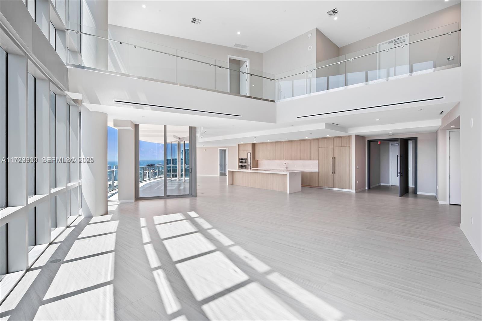 851 NE 1st Avenue PH 5411, Miami, FL 33132, Miami