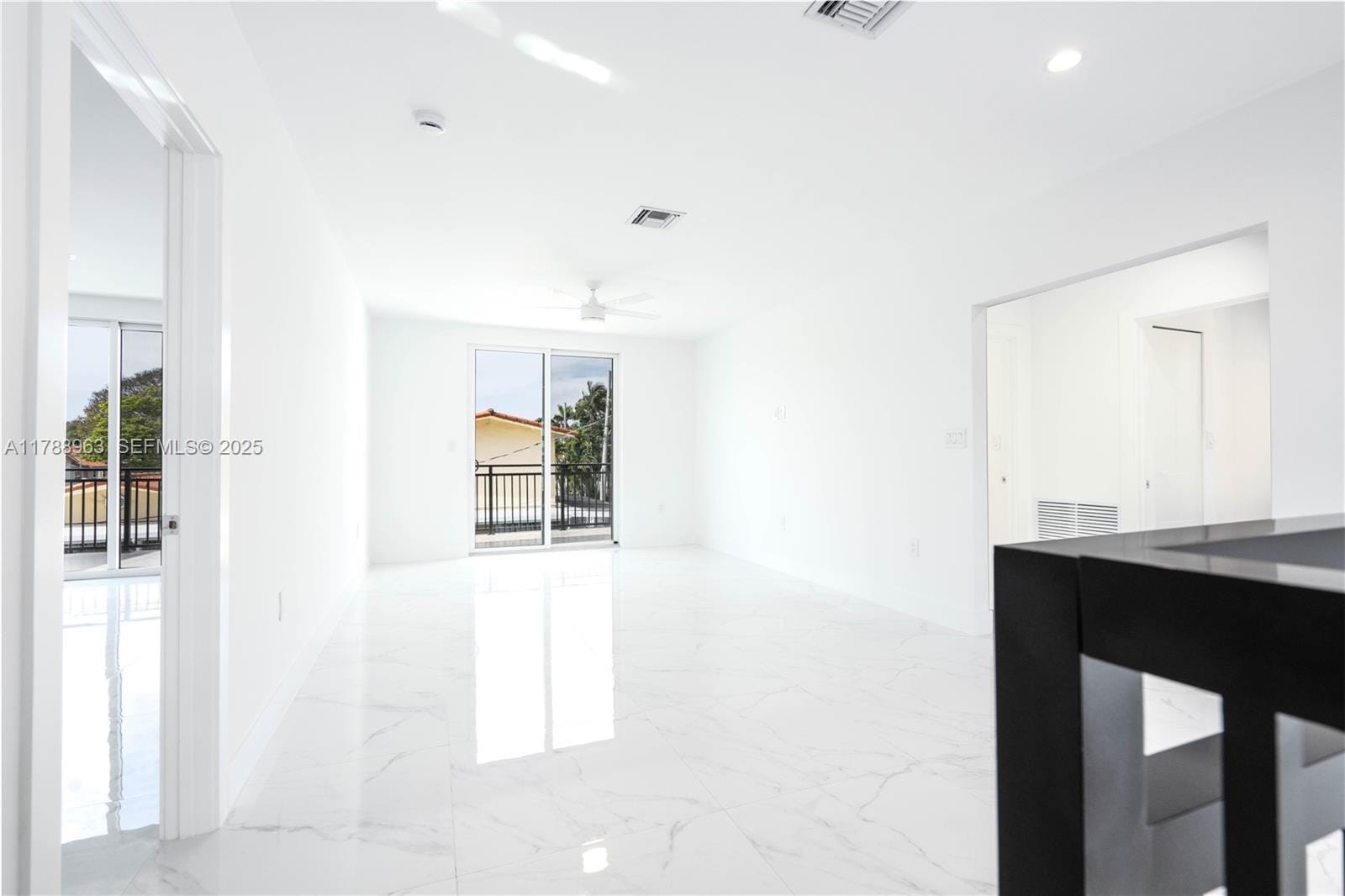 910 SW 24th Road, Miami, FL 33129 photo 17