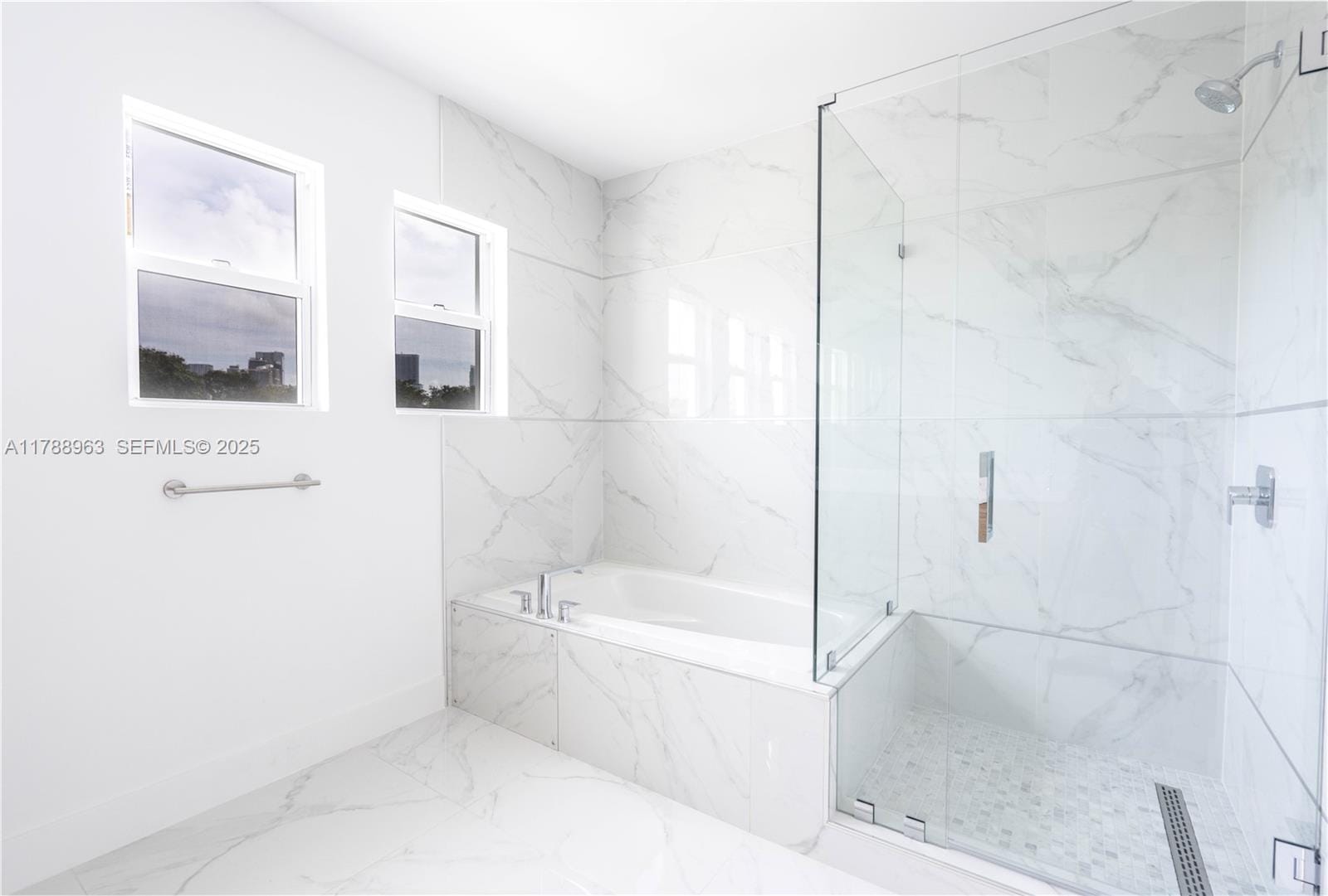 910 SW 24th Road, Miami, FL 33129 photo 30