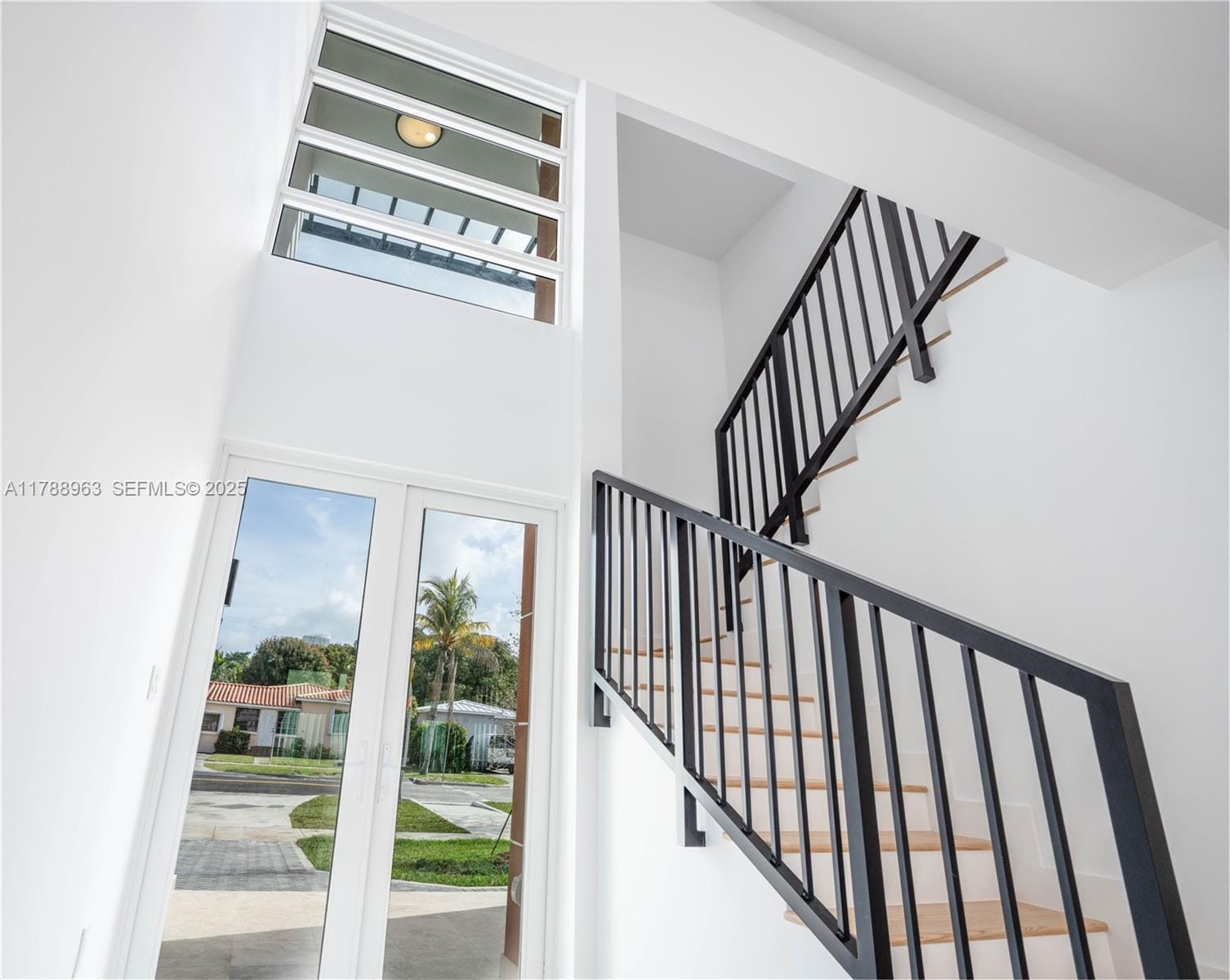 910 SW 24th Road — photo 8