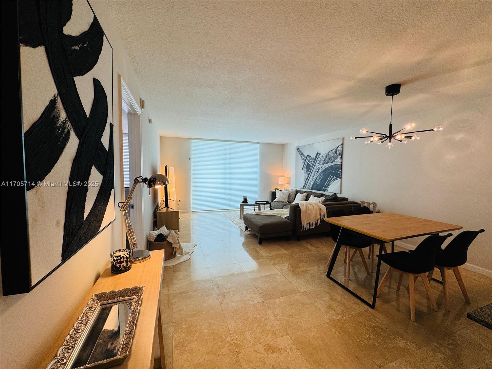 1200 Brickell Bay Drive 3220, Miami, FL 33131, Miami