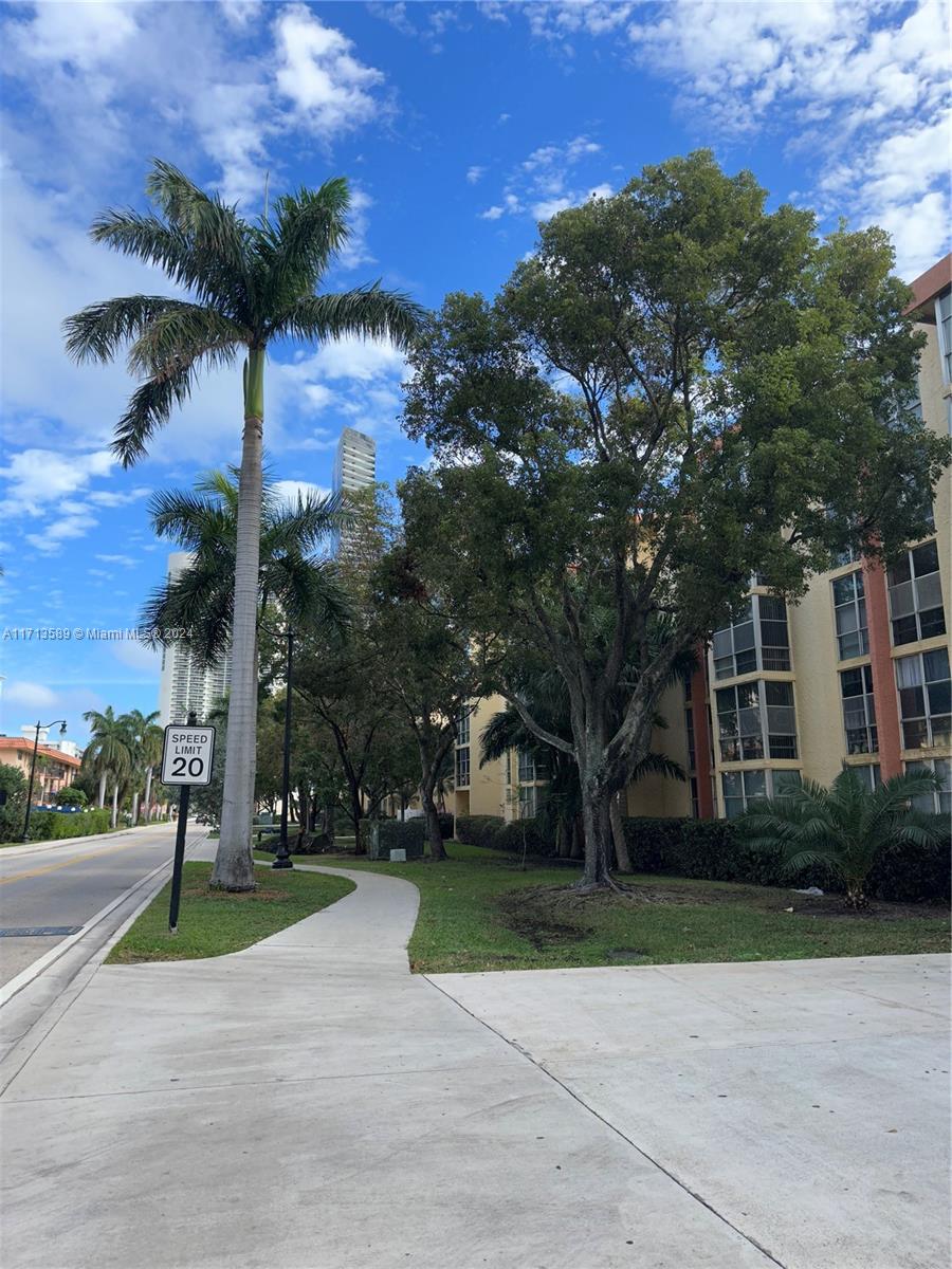 210 172nd Street 523, Sunny Isles Beach, FL 33160, Sunny Isles Beach