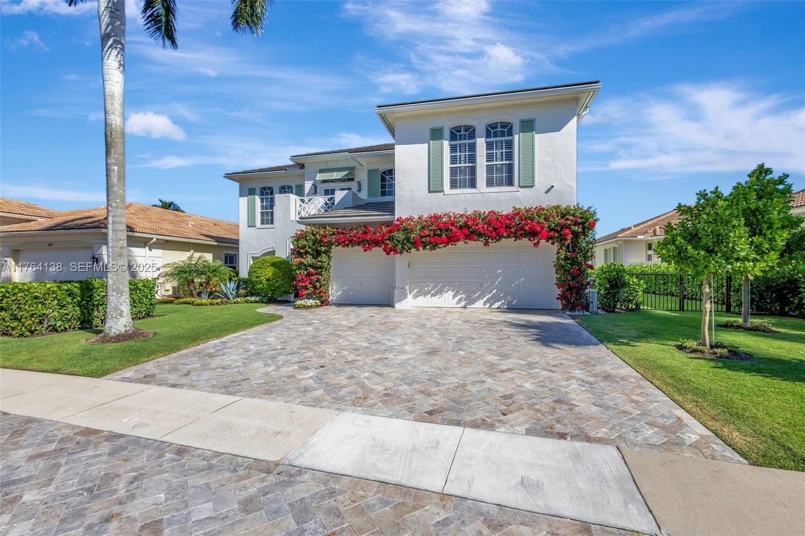 529 Les Jardin Drive, Palm Beach Gardens, FL 33410