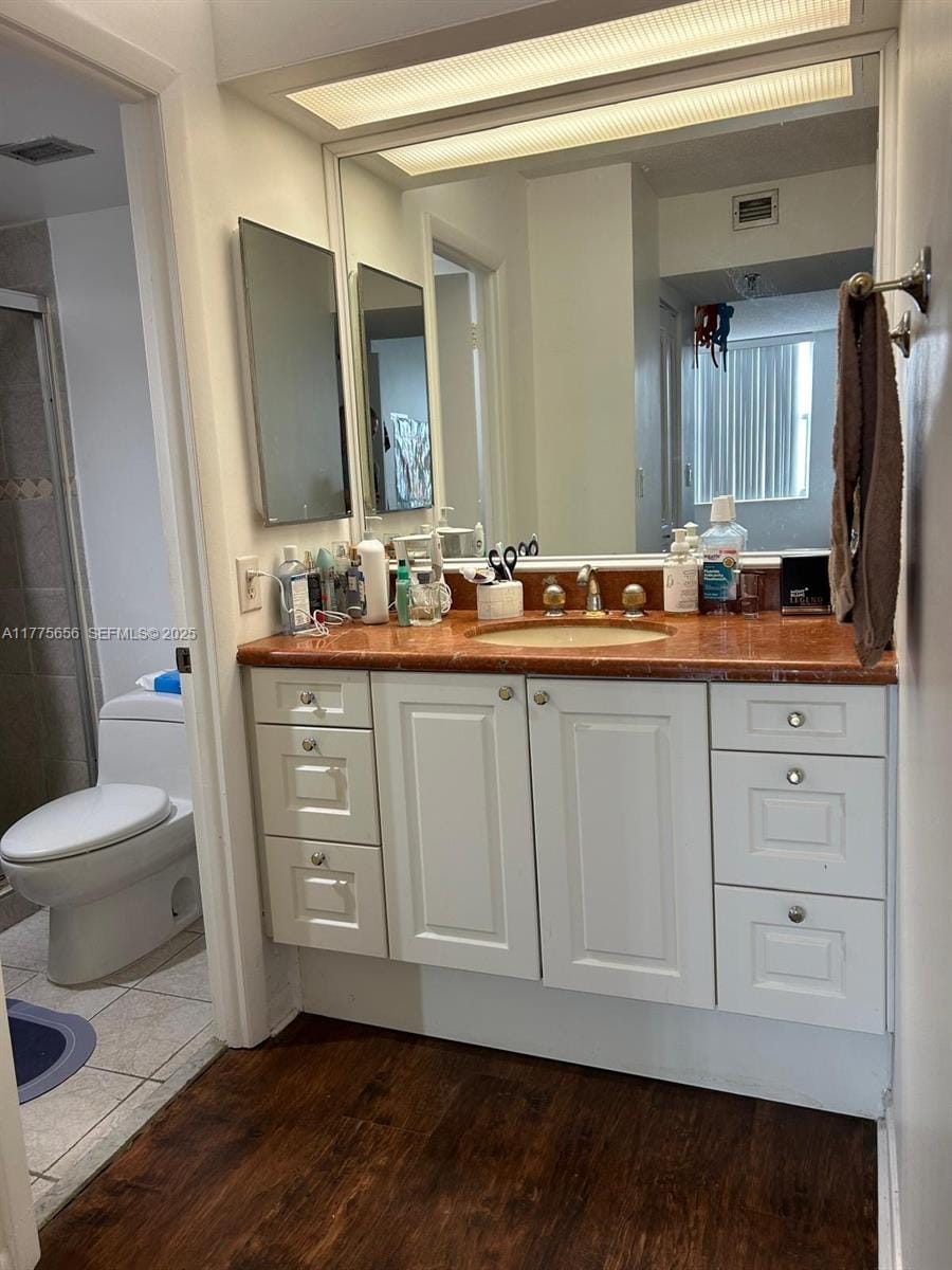 17890 W Dixie Highway 714, North Miami Beach, FL 33160 photo 14