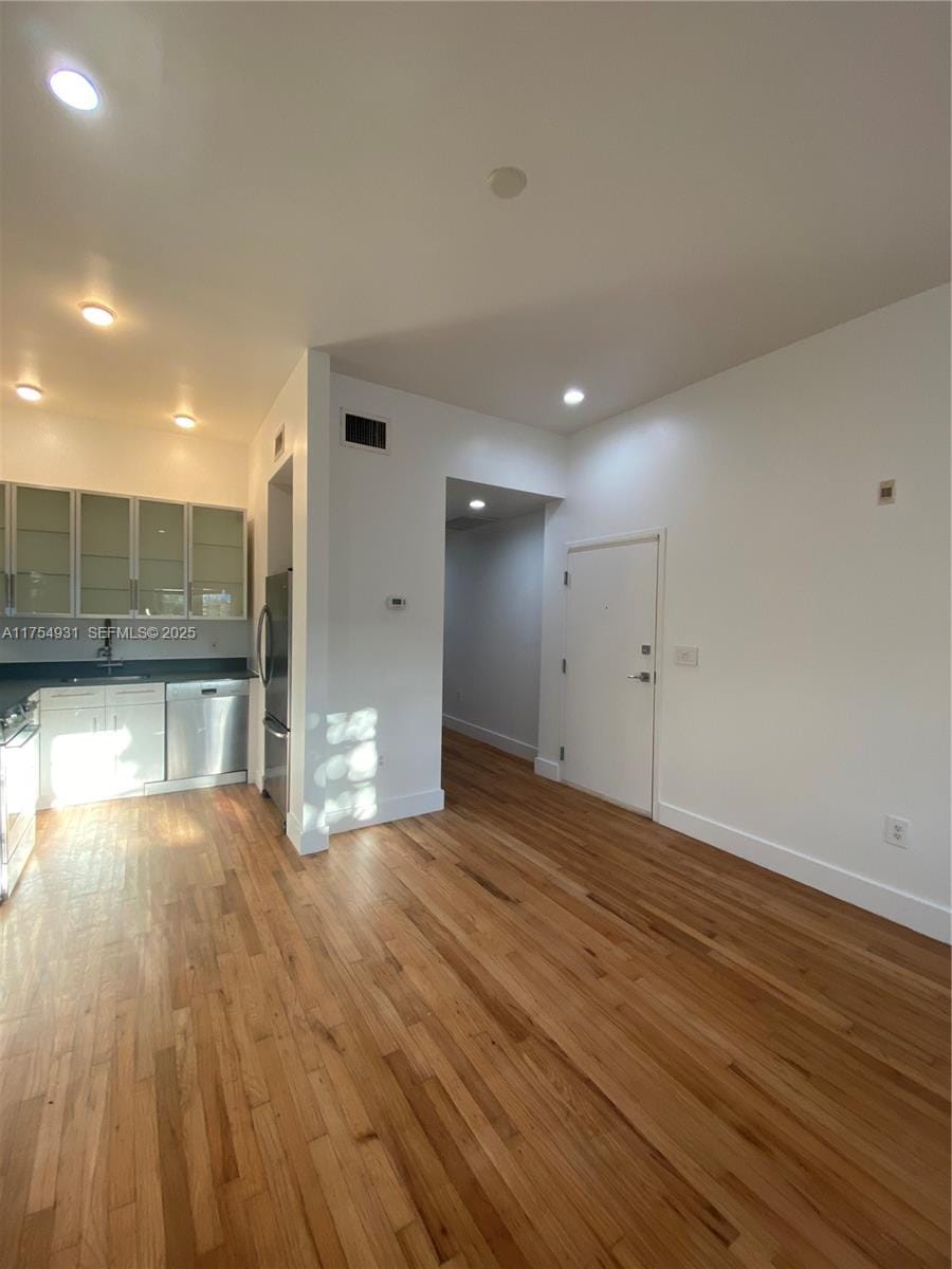 929 Michigan Avenue 5, Miami Beach, FL 33139 photo 24