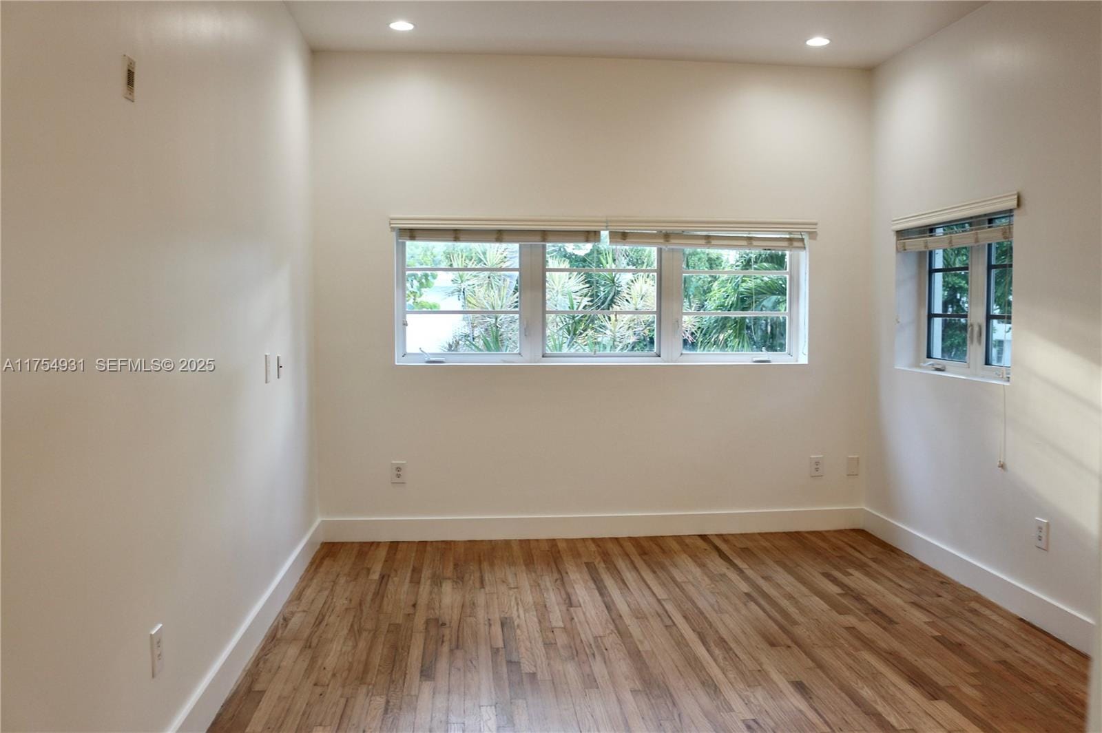 929 Michigan Avenue 5, Miami Beach, FL 33139 photo 30