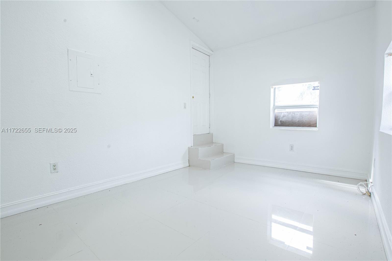 575 NW 49th Street, Miami, FL 33127 photo 17