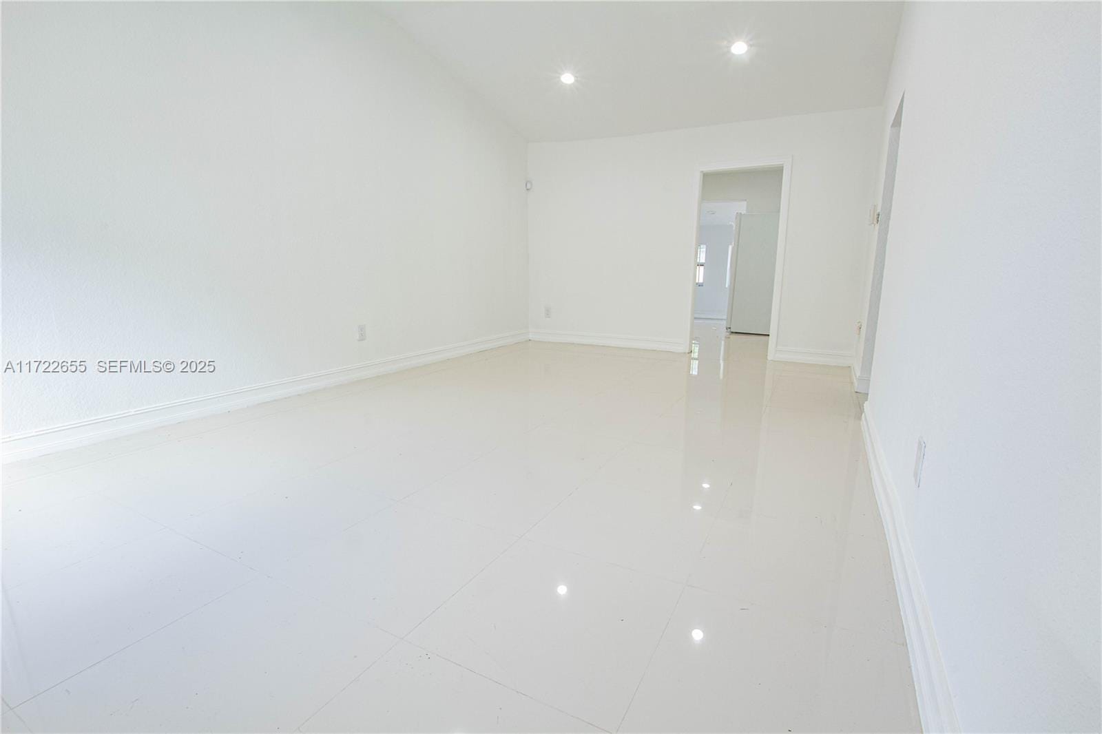 575 NW 49th Street, Miami, FL 33127 photo 6