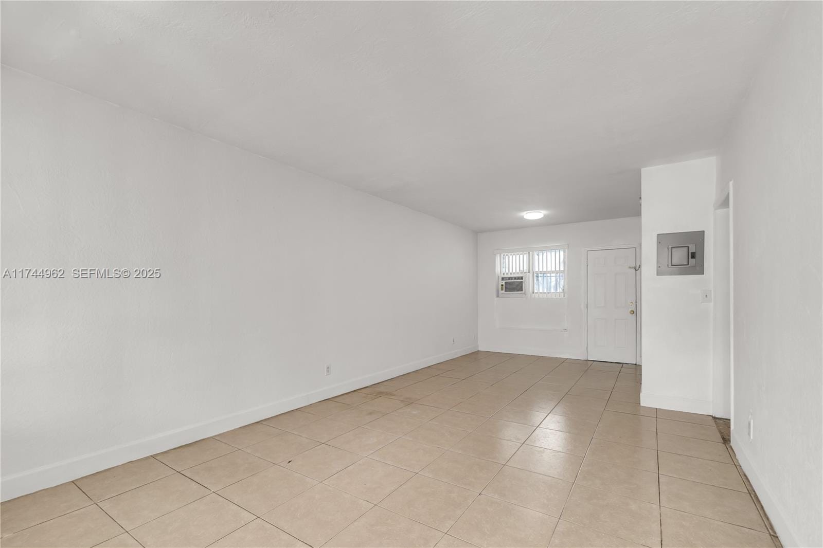 7525 NE Miami Court, Miami, FL 33138 photo 20