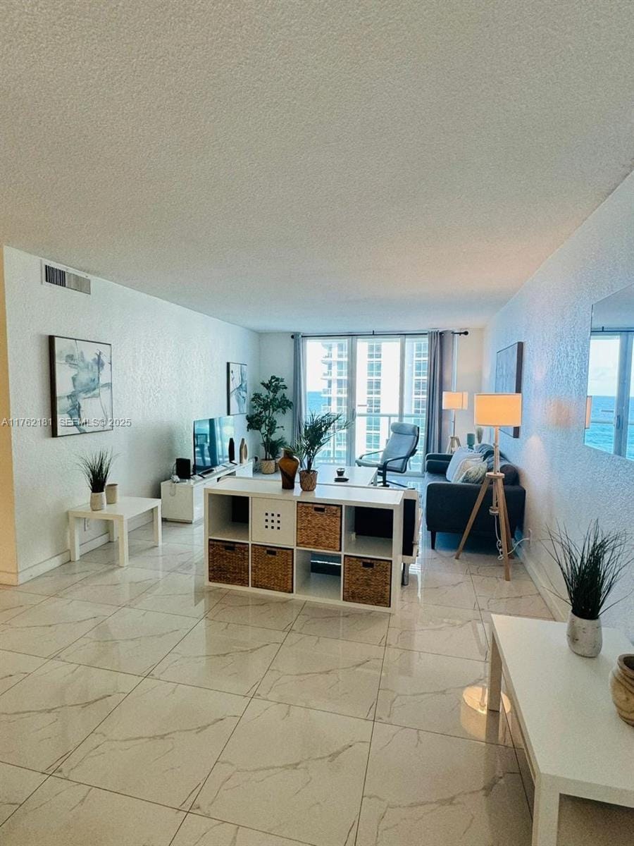 3901 S Ocean Drive 10G — photo 9