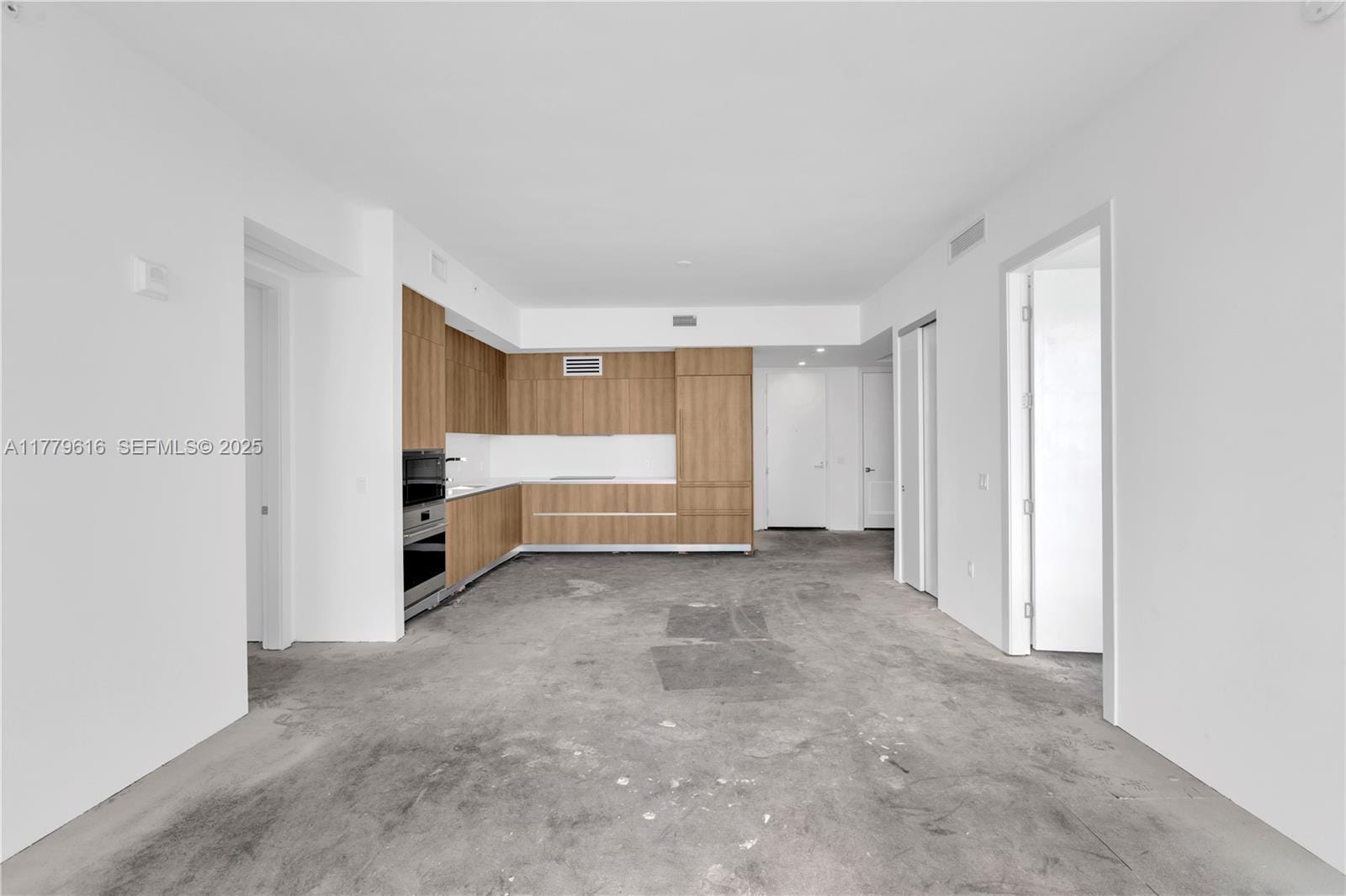 17550 Collins Avenue 1502 — photo 6