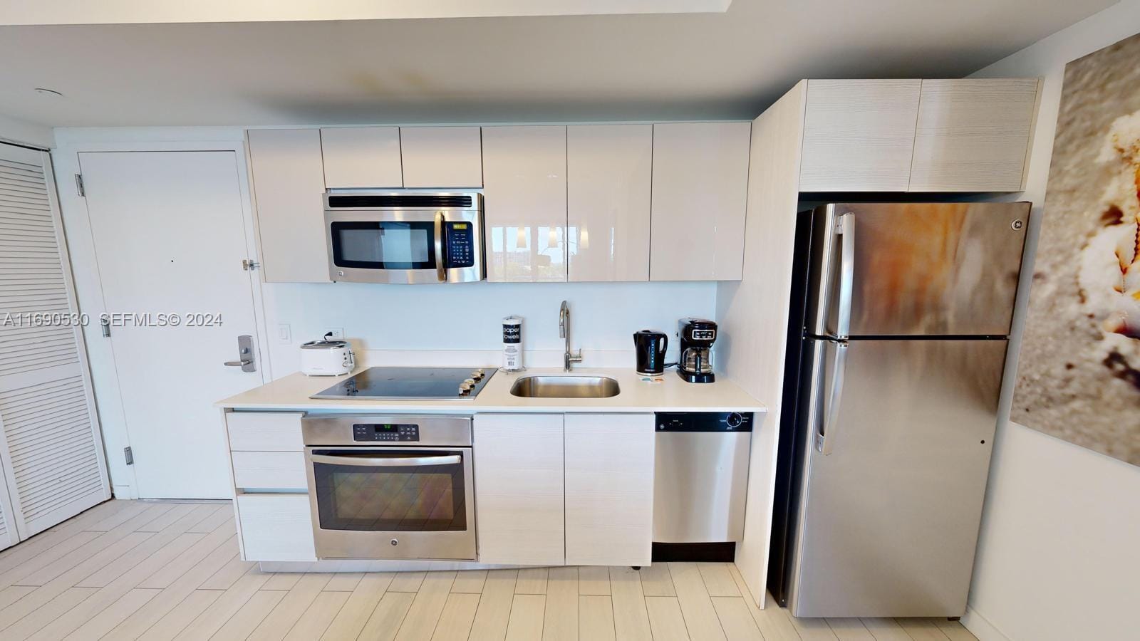 2602 E Hallandale Beach Boulevard R610 — photo 11